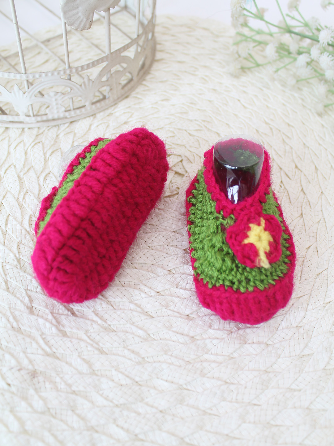 Woonie Crochet Handmade Floral Booties - Green