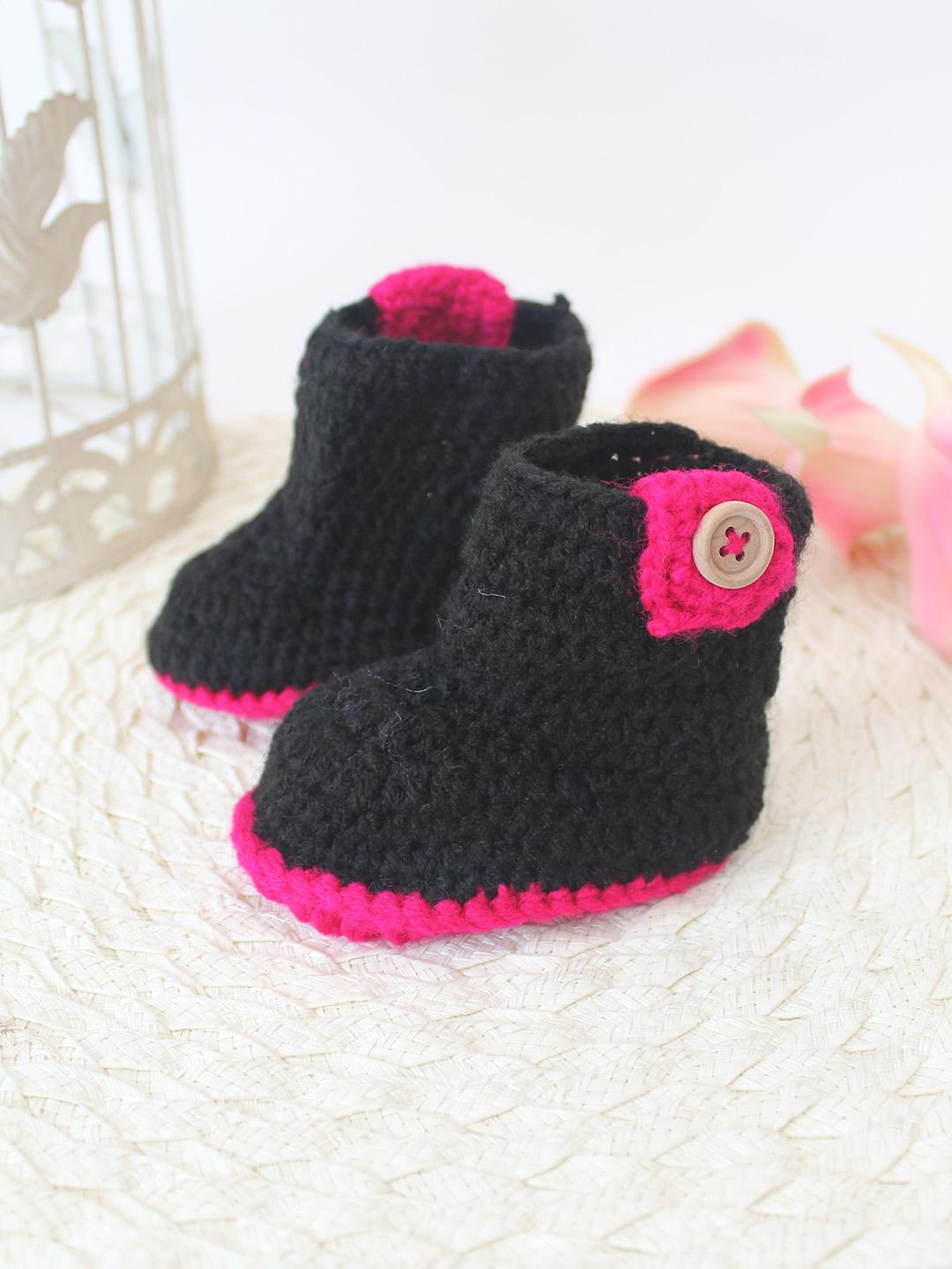Woonie Crochet Handmade Boots - Black