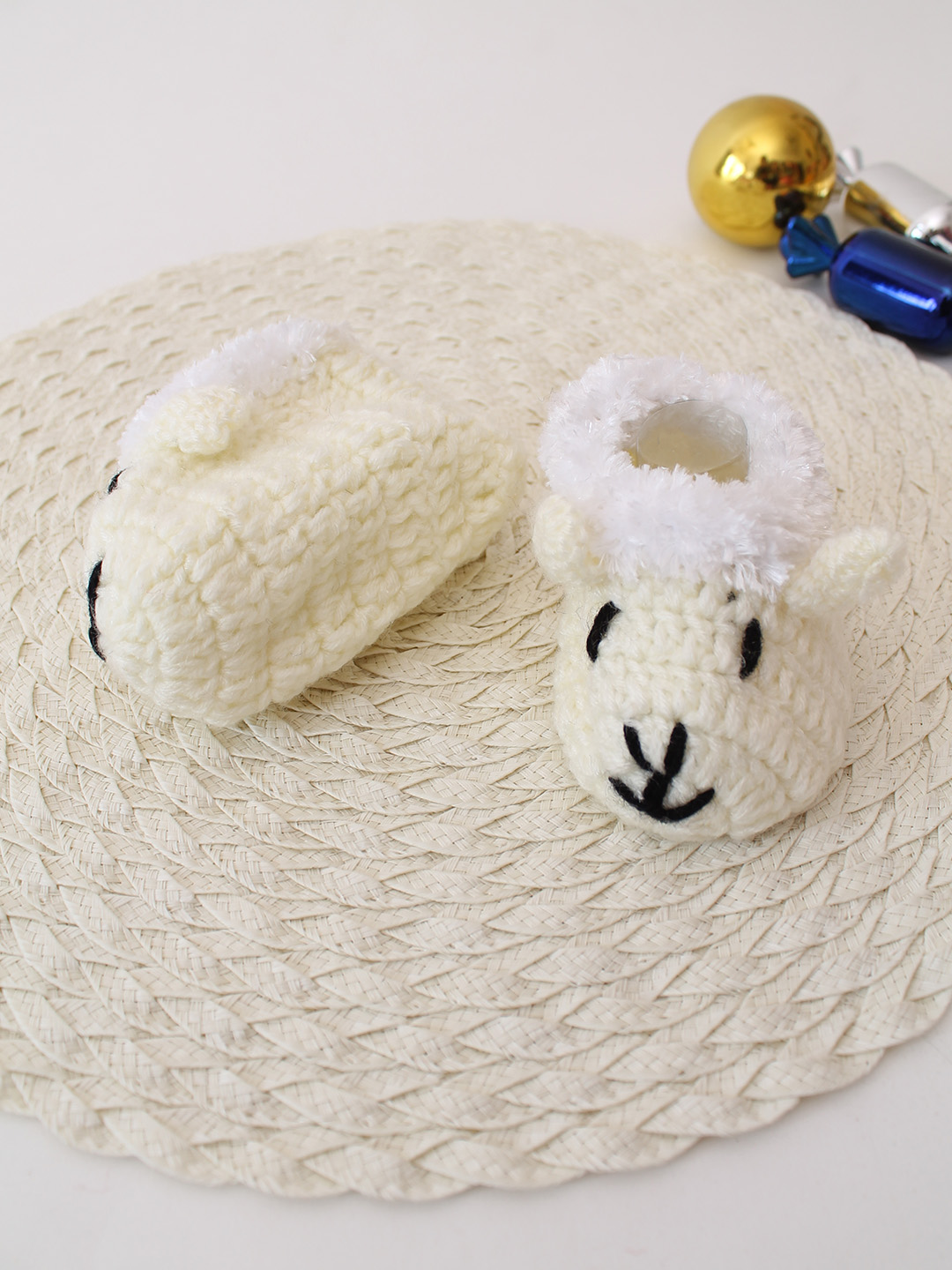 Woonie Crochet Sheep Design Baby Booties - Cream