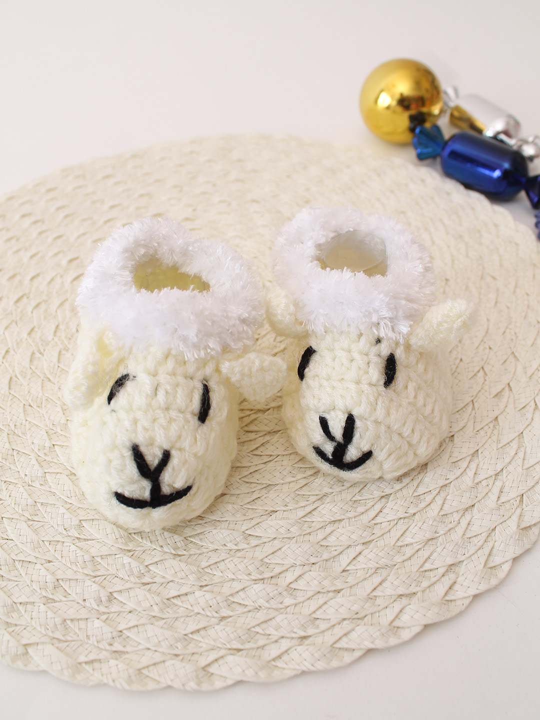 Woonie Crochet Sheep Design Baby Booties - Cream