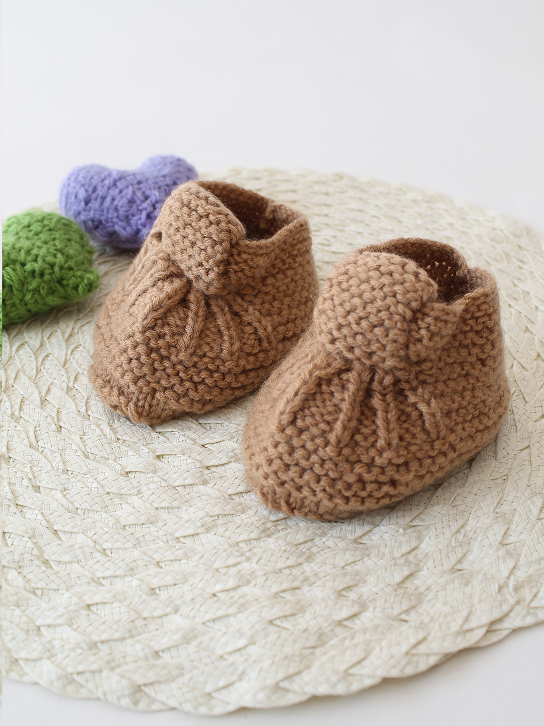 Woonie Handmade Baby Booties - Brown