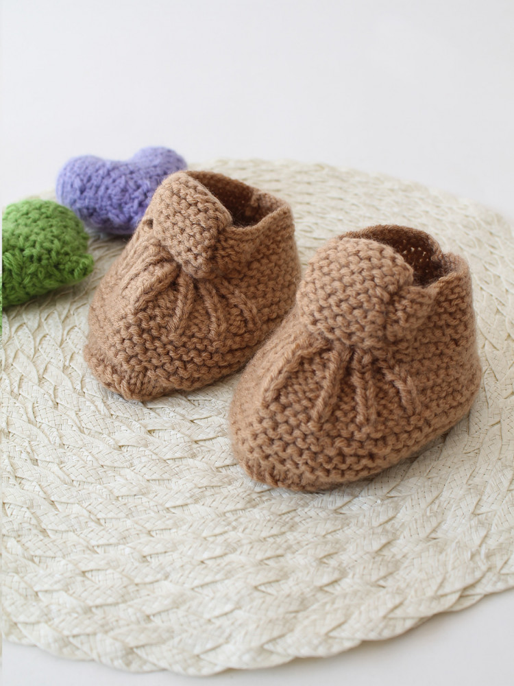 Image of Woonie Handmade Baby Booties - Brown