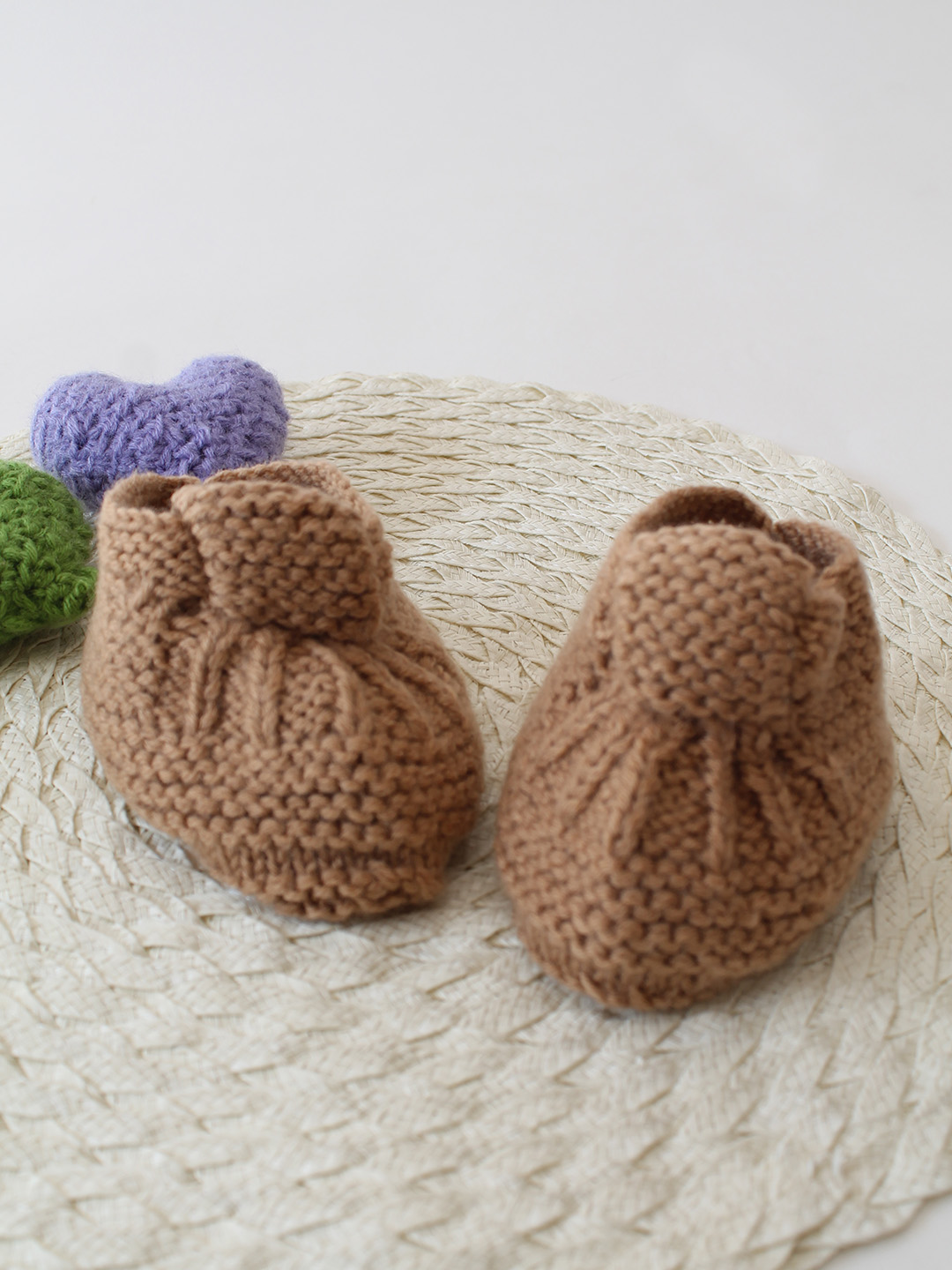 Woonie Handmade Baby Booties - Brown