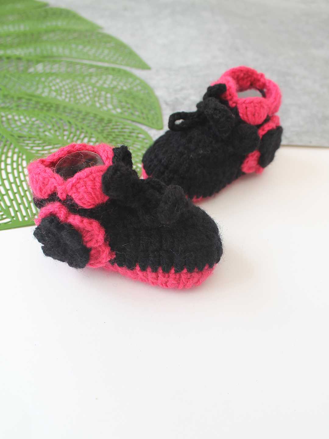 Woonie Handmade Floral Booties - Black