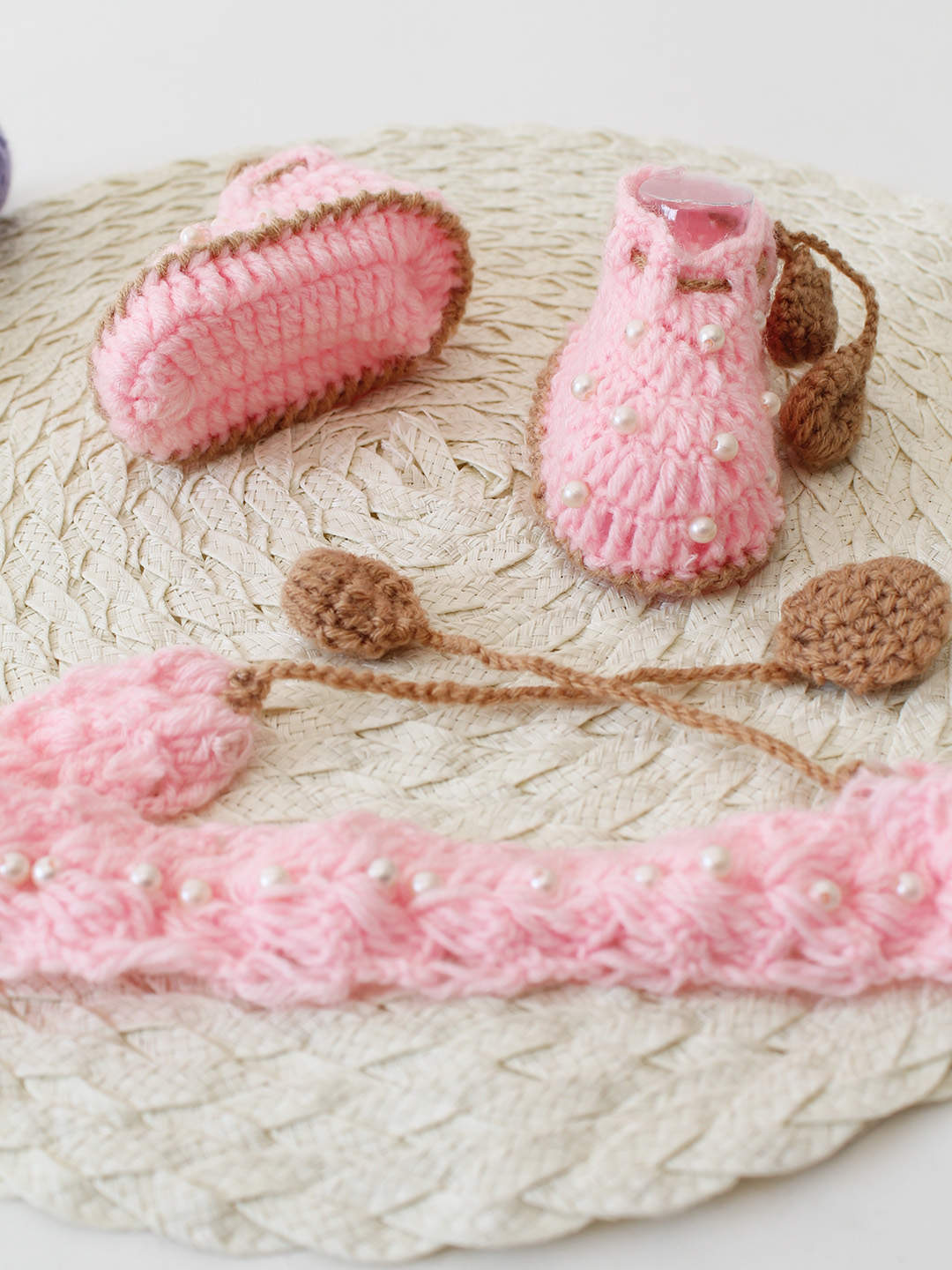 Woonie Crochet Booties with Matching Headband - Pink