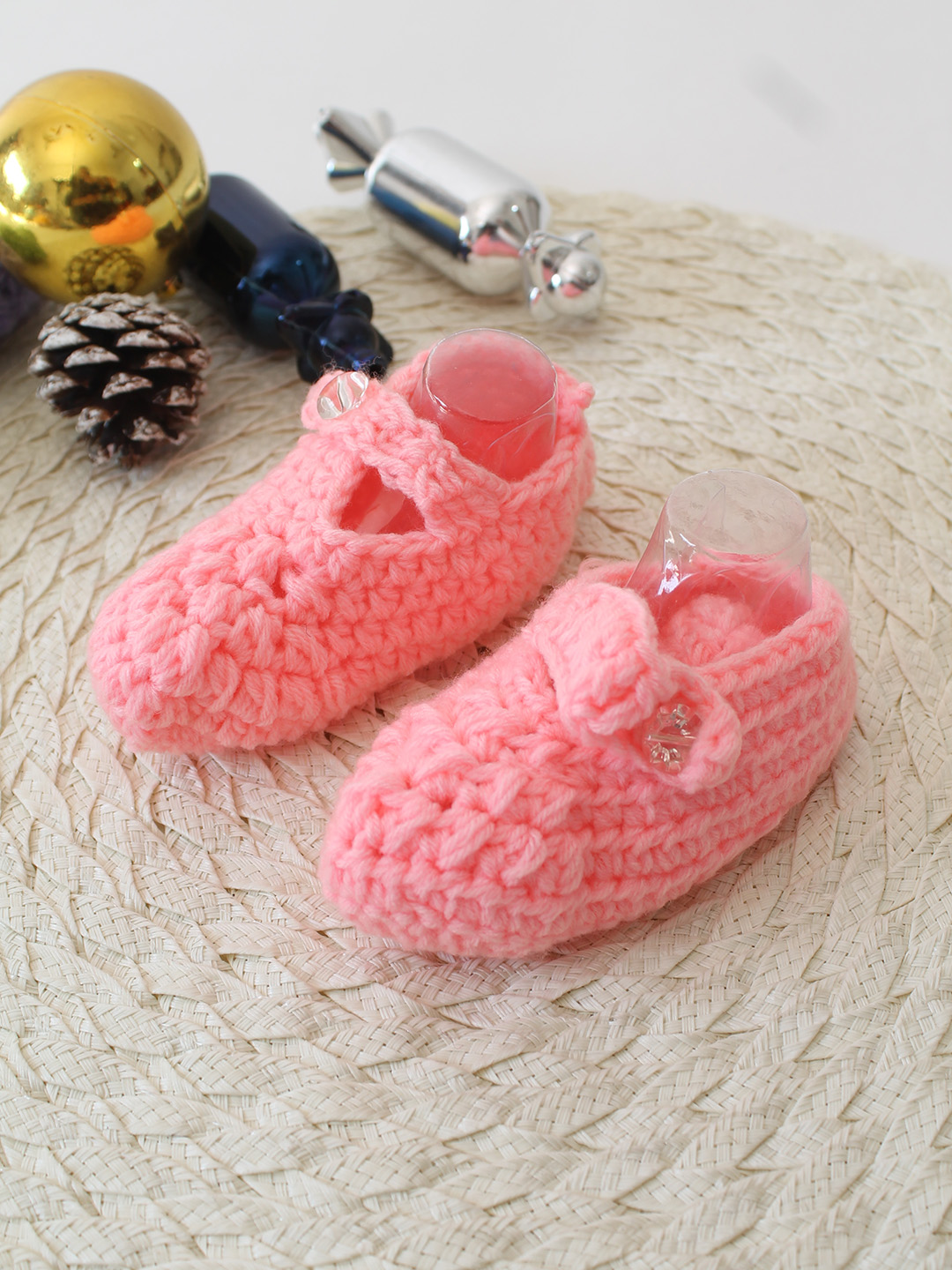 Woonie Handmade Strap Booties - Peach