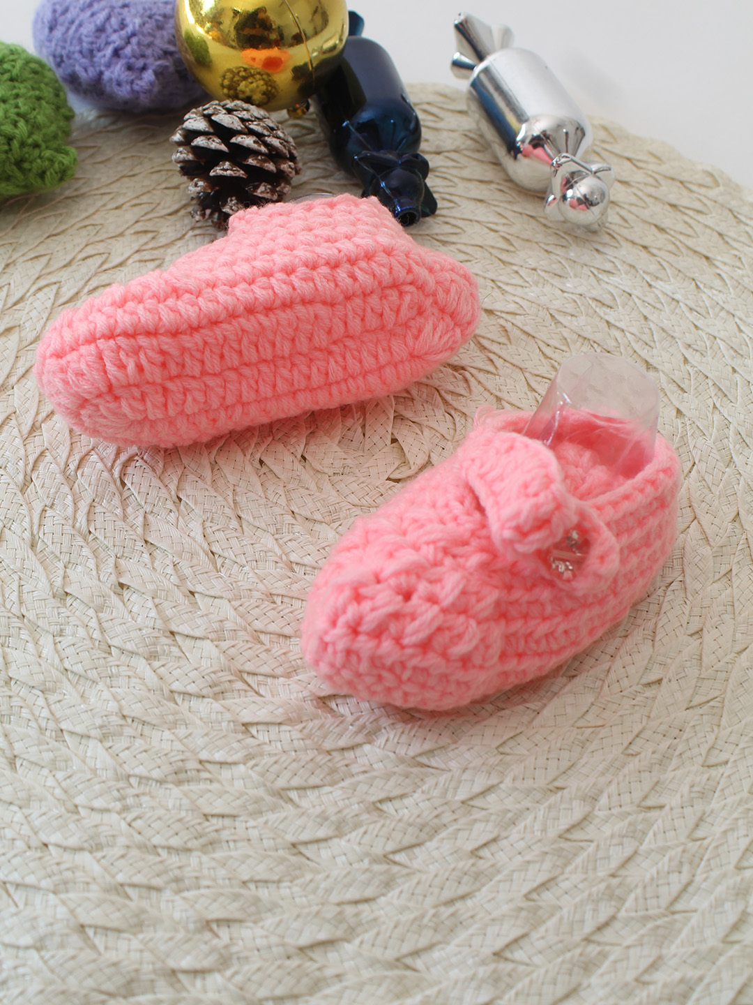 Woonie Handmade Strap Booties - Peach