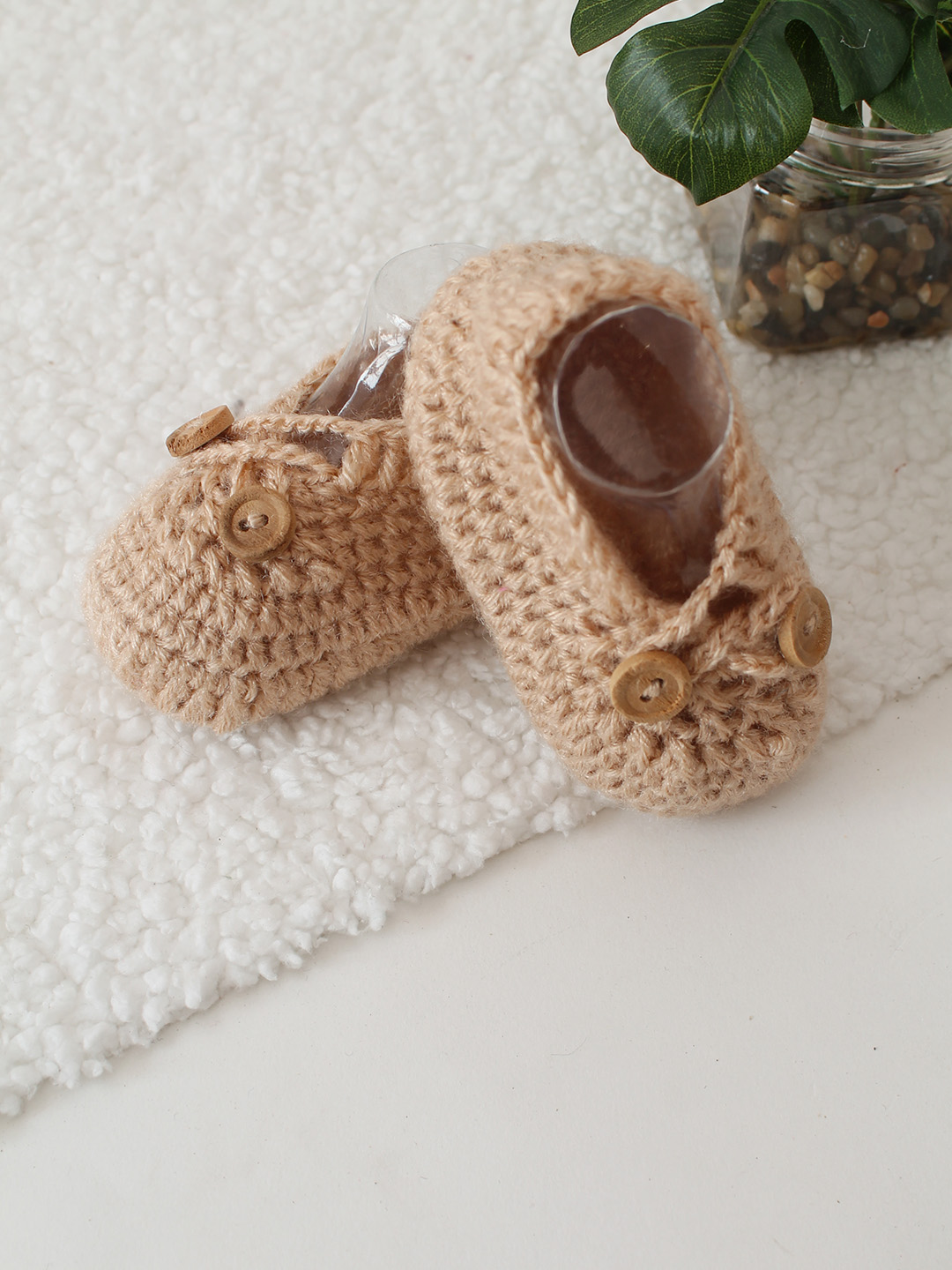 Woonie Handmade Baby Booties - Beige