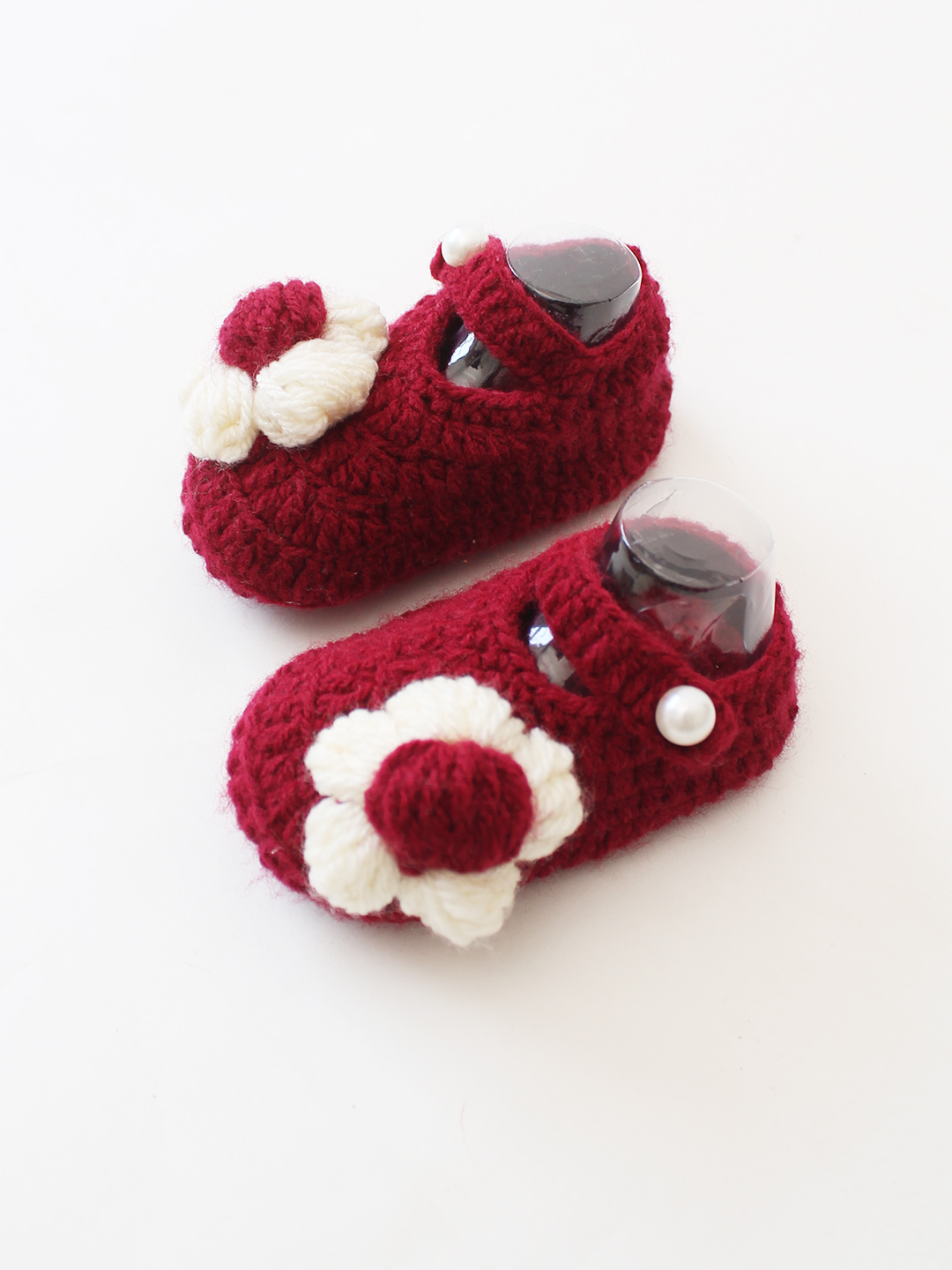 Woonie Handmade Crochet Floral Booties - Maroon
