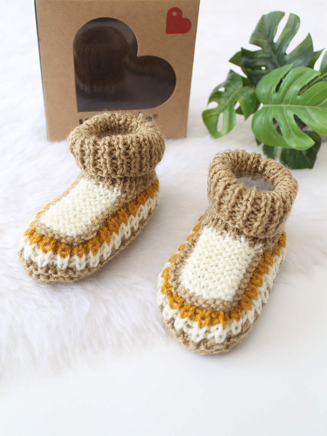 Woonie Handmade Self Design Booties - Multicolor