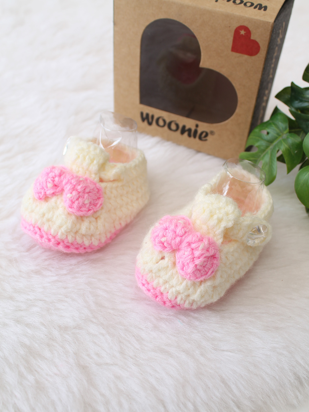 Woonie Handmade Bow Detailed Booties - Cream