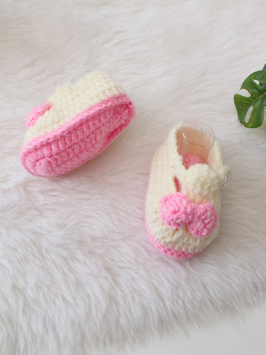 Woonie Handmade Bow Detailed Booties - Cream