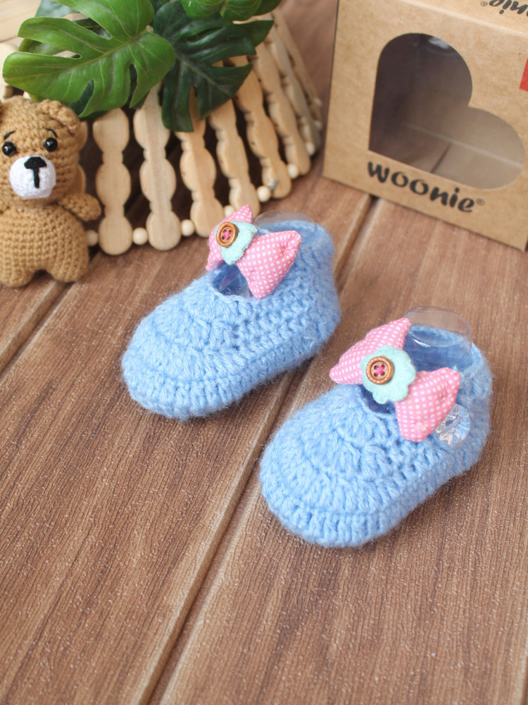 Image of Woonie Handmade Bow Detailed Booties - Sky Blue