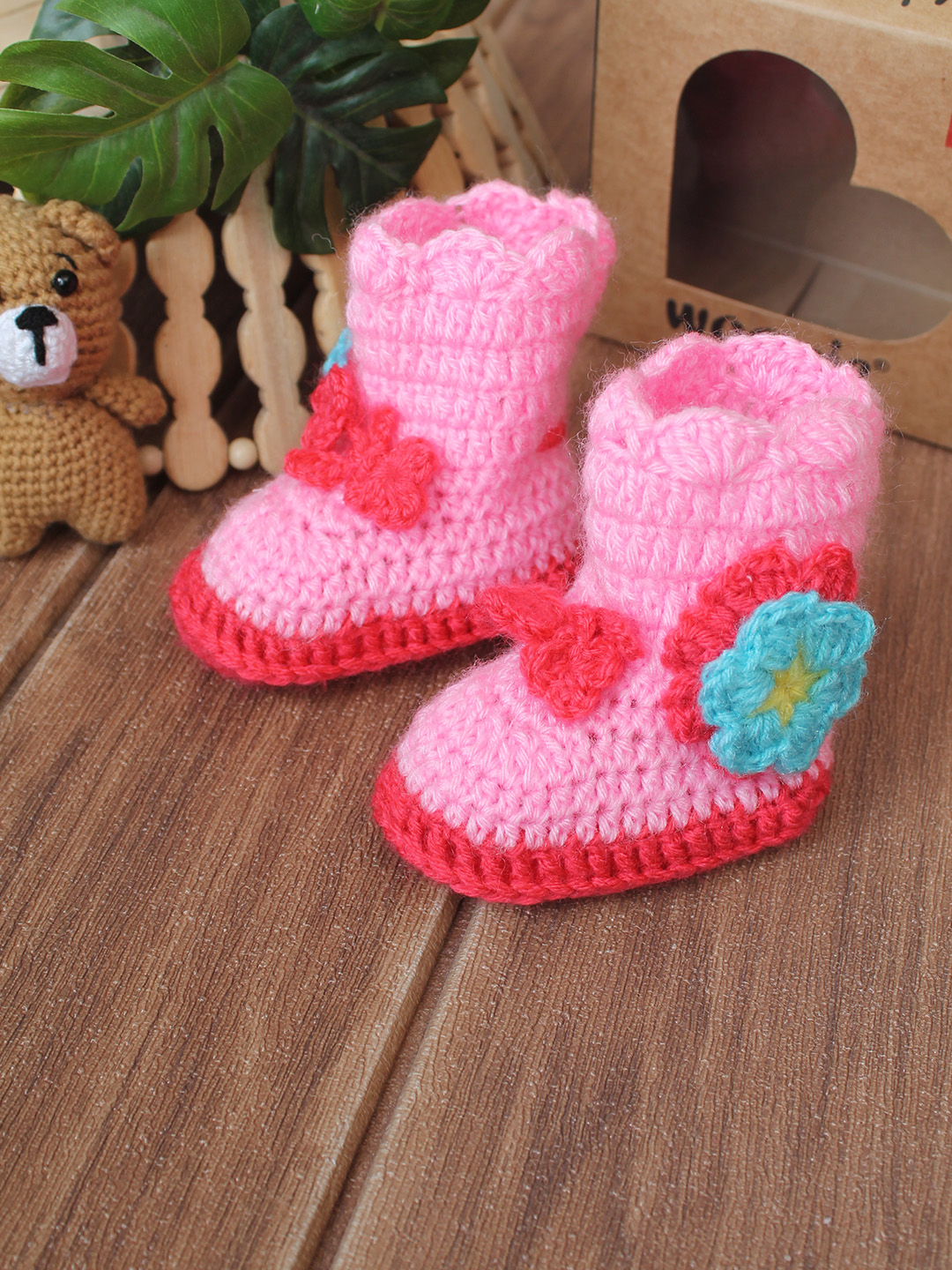 Woonie Handmade Applique Booties - Pink