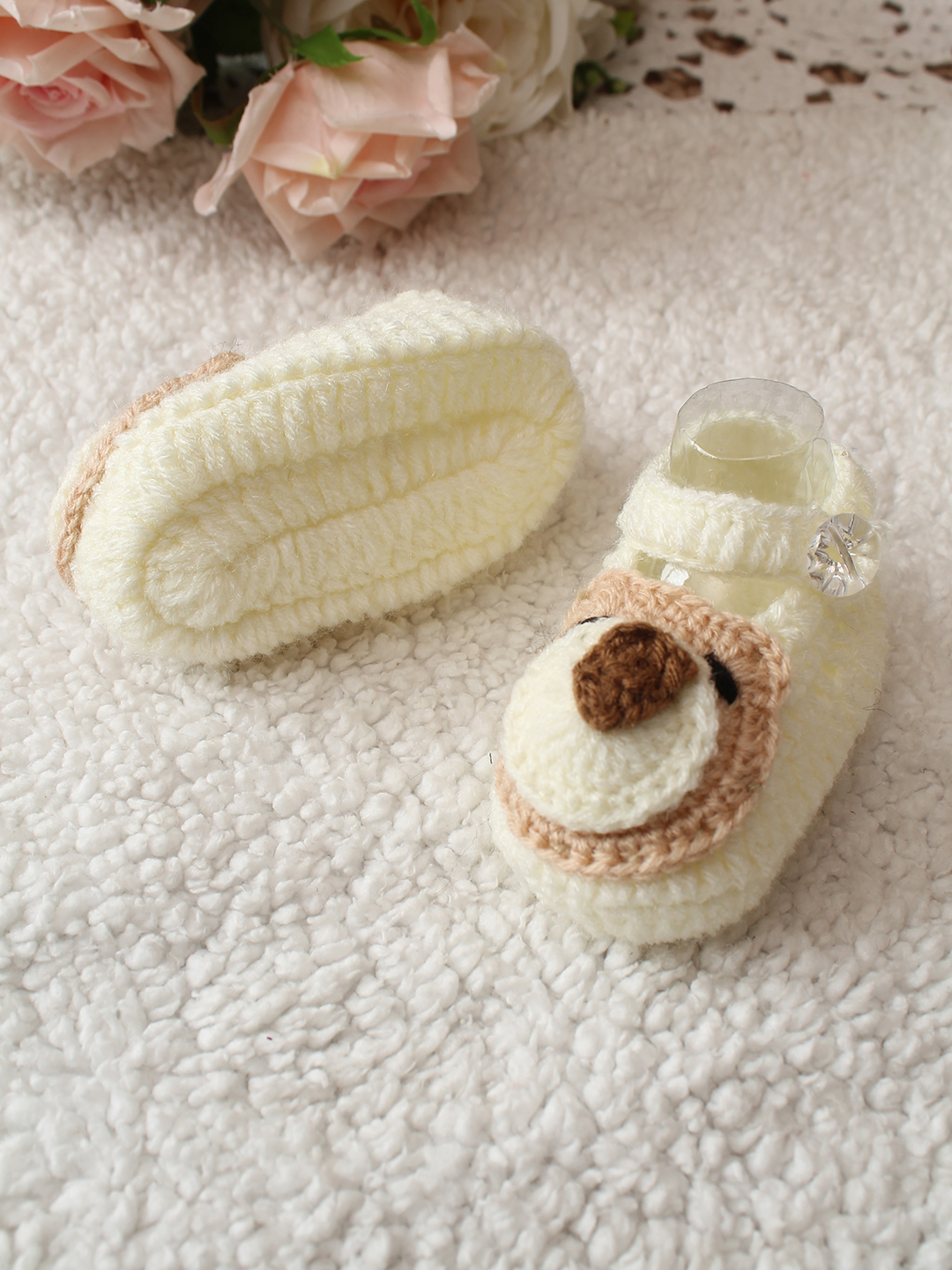 Woonie Bear Designed Handmade Booties - Cream