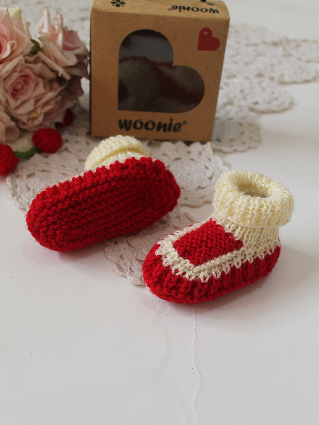 Woonie Handmade Crochet Textured Booties - Red