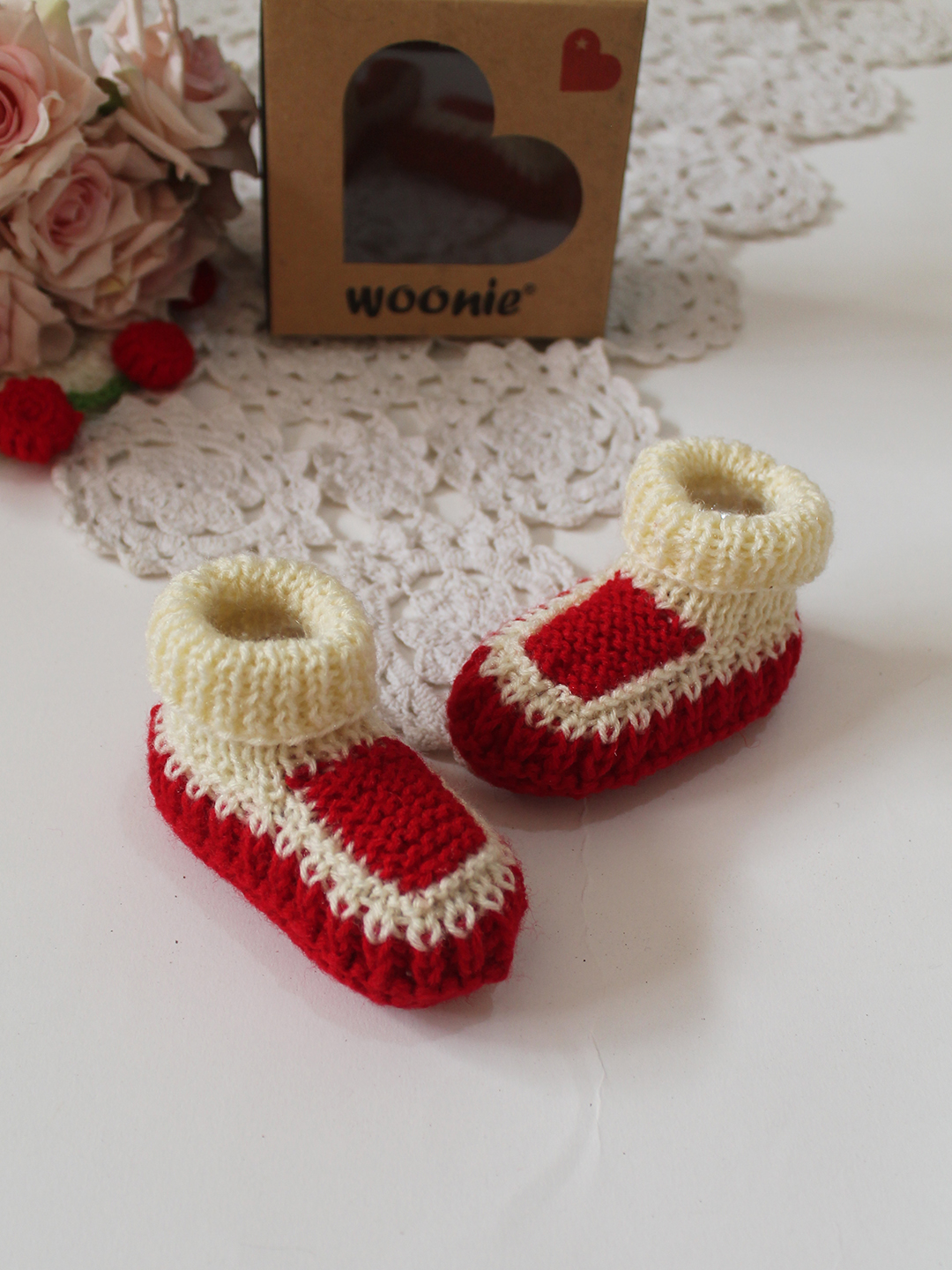 Woonie Handmade Crochet Textured Booties - Red