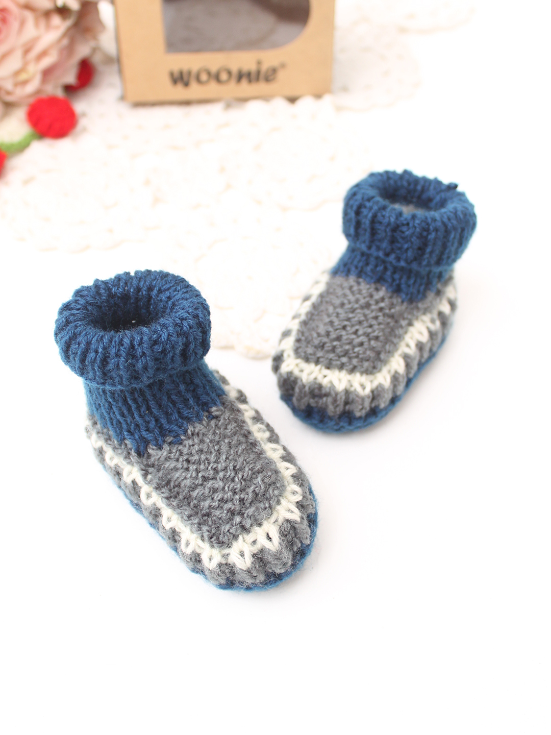 Woonie Handmade Crochet Textured Booties - Blue