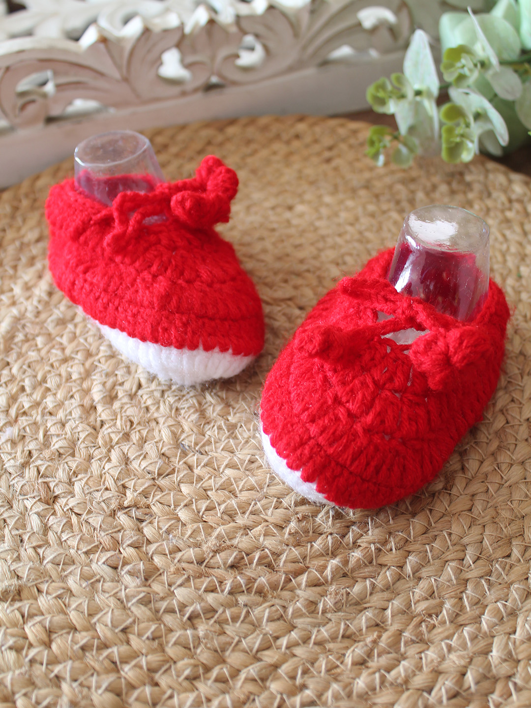 Woonie Crochet Self Design Booties - Red