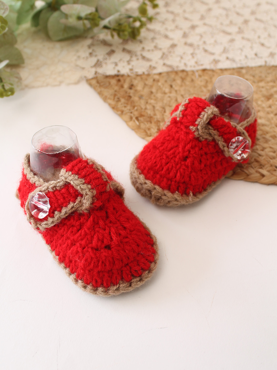 Woonie Crochet Self Design Booties - Red