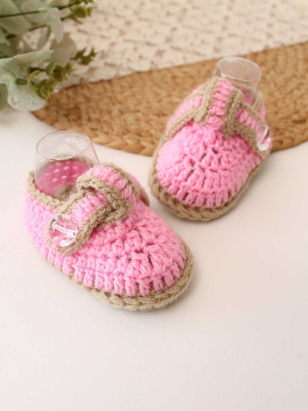 Woonie Crochet Self Design Booties - Pink