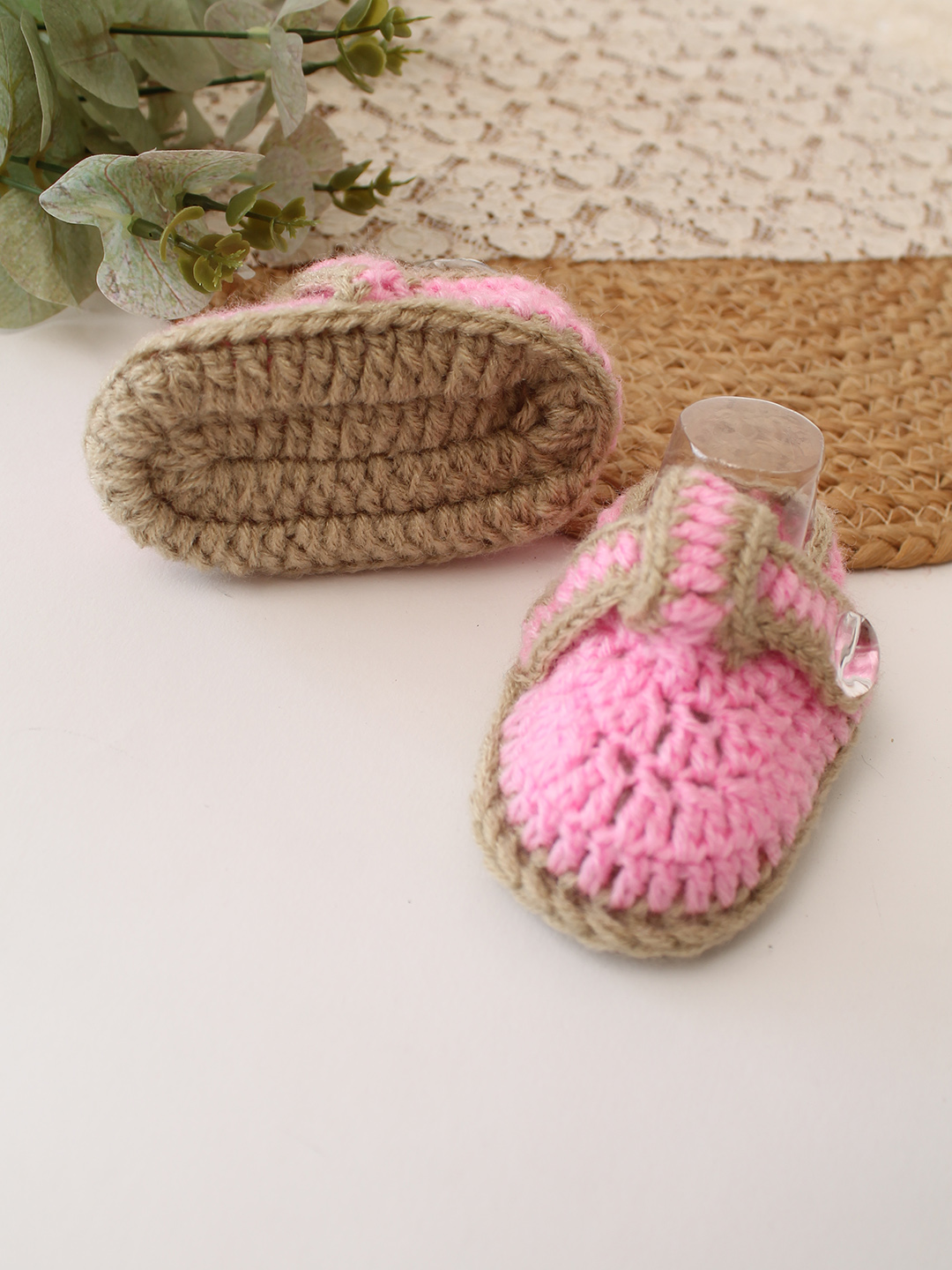 Woonie Crochet Self Design Booties - Pink