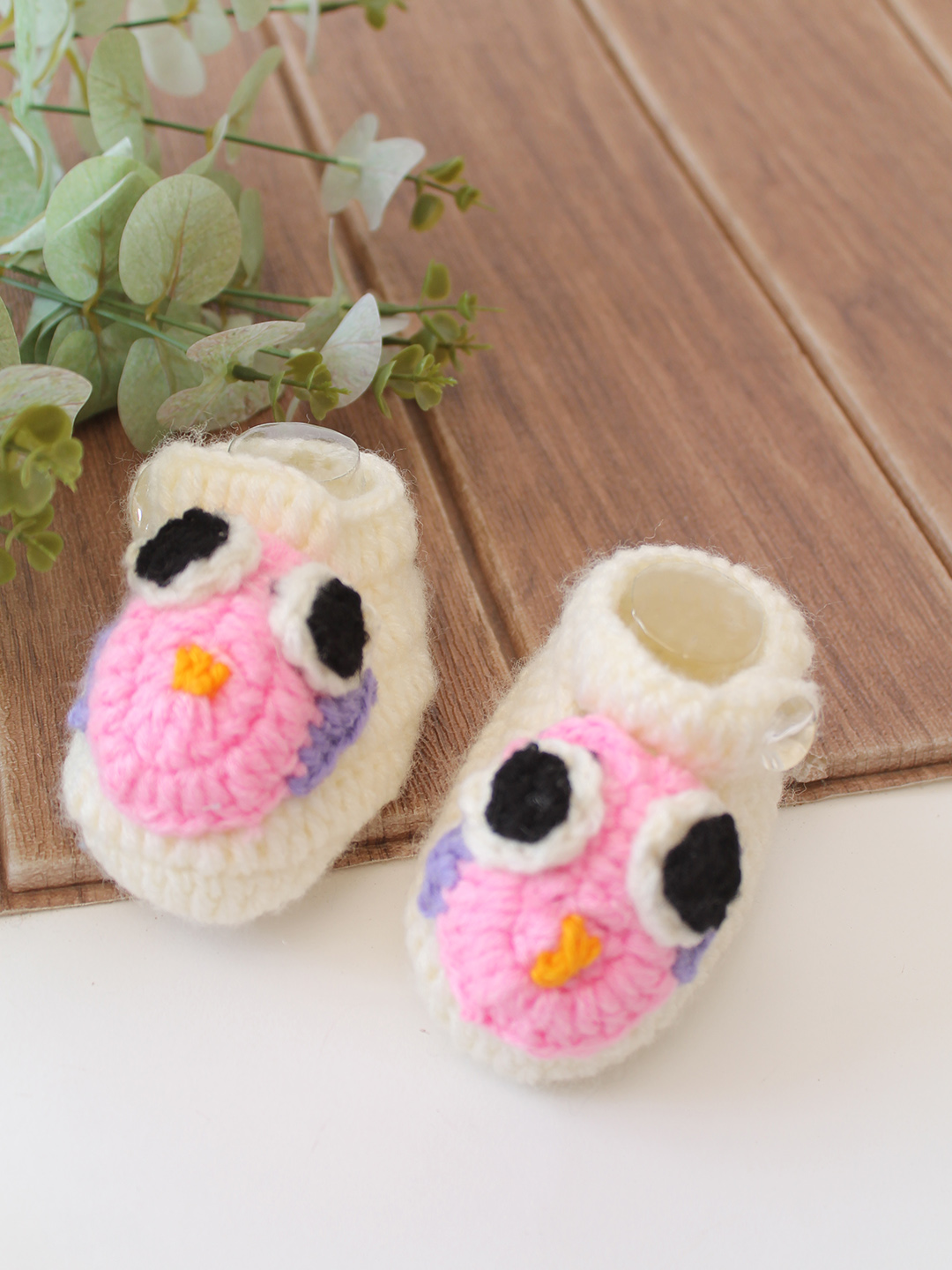 Woonie Crochet Owl Designed Booties - Cream