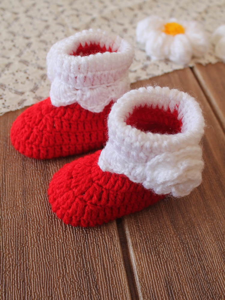 Image of Woonie Crochet Floral Applique Booties - Red