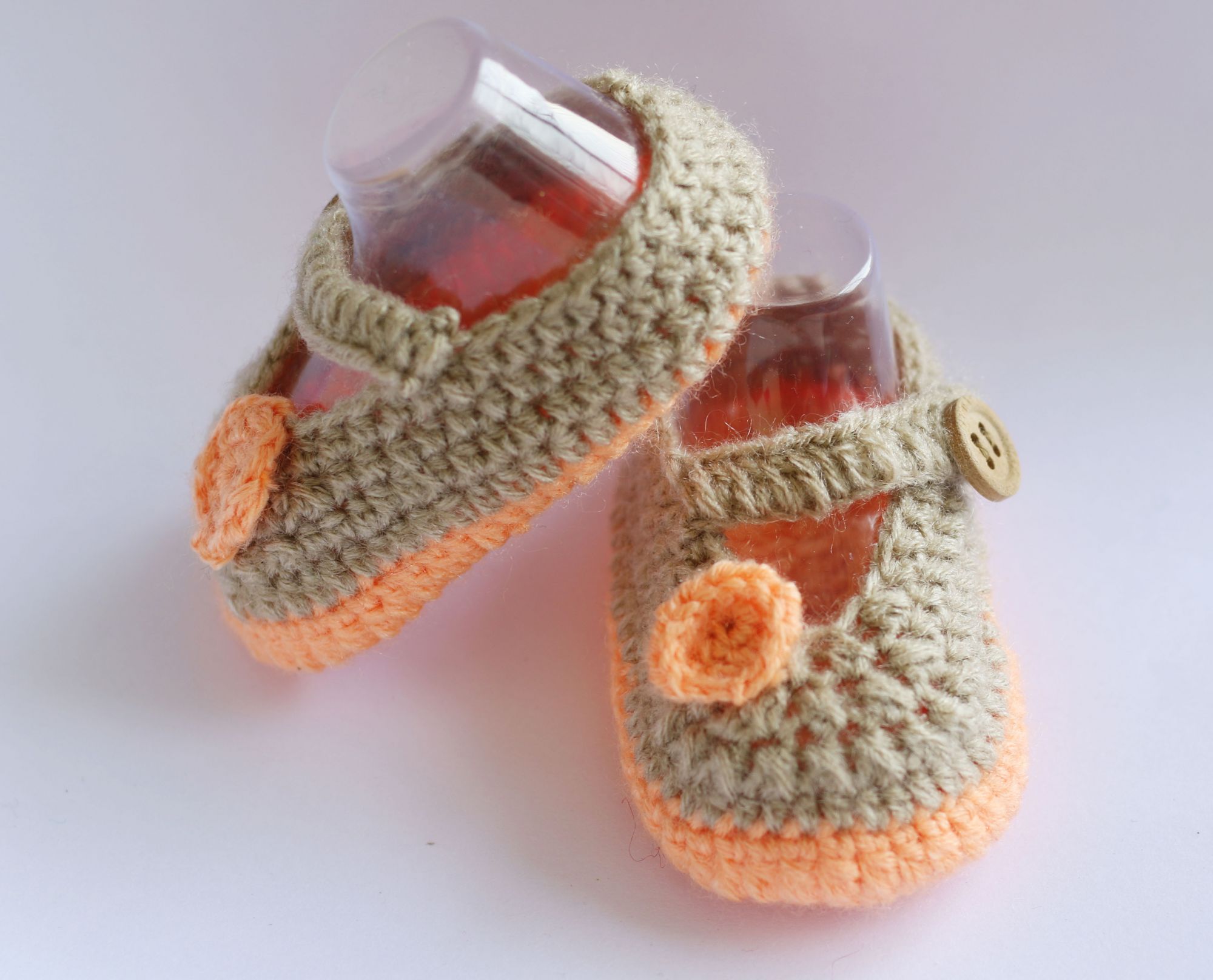 Woonie Beige and Orange Handmade Woolen Booties