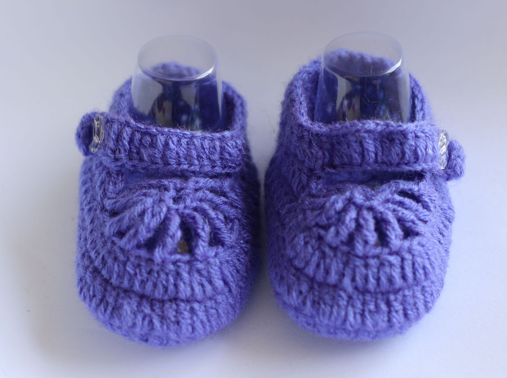 Woonie Purple Handmade Woolen Booties