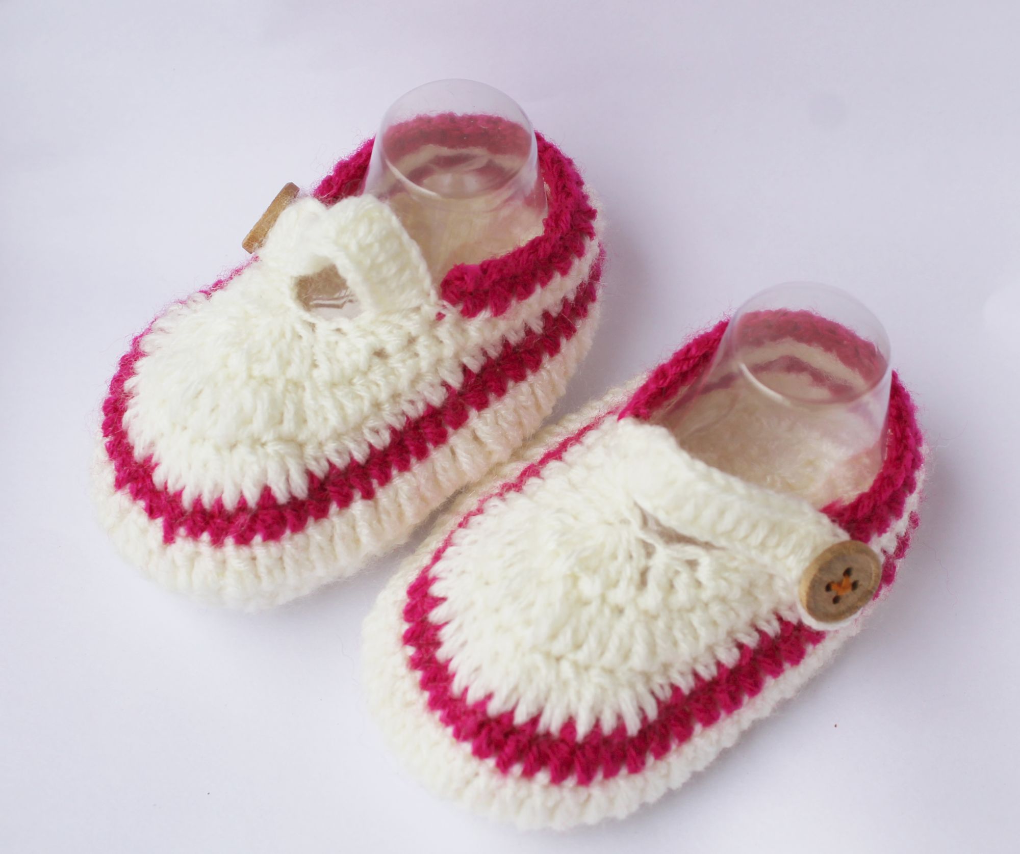 Woonie Off-White Handmade Woolen Booties