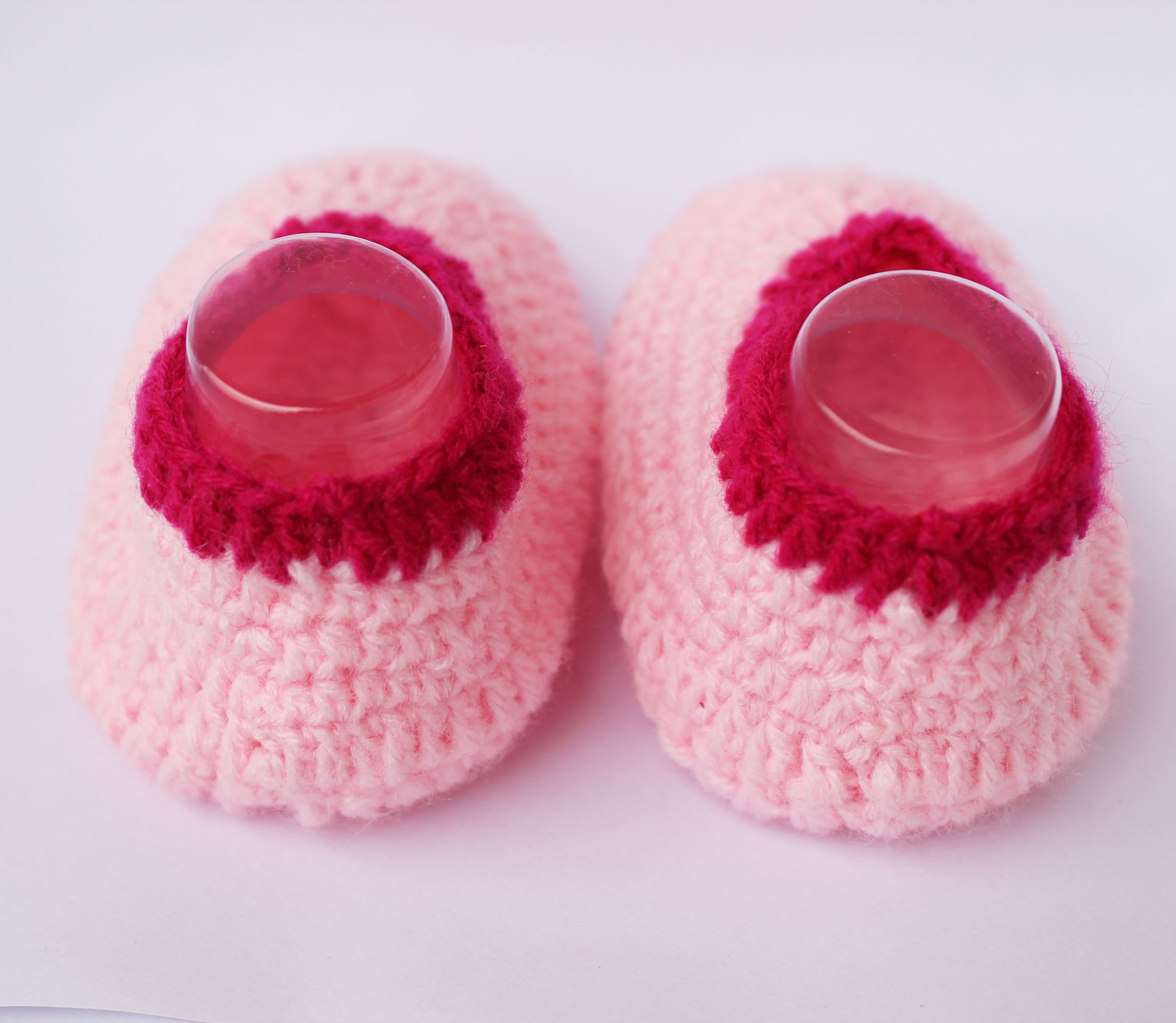Woonie Peach Handmade Woolen Booties