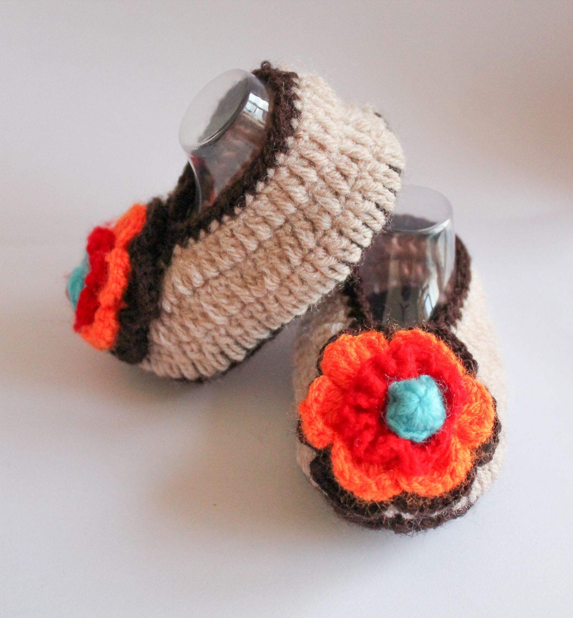 Woonie Brown Flower Applique Handmade Woolen Booties for Kids