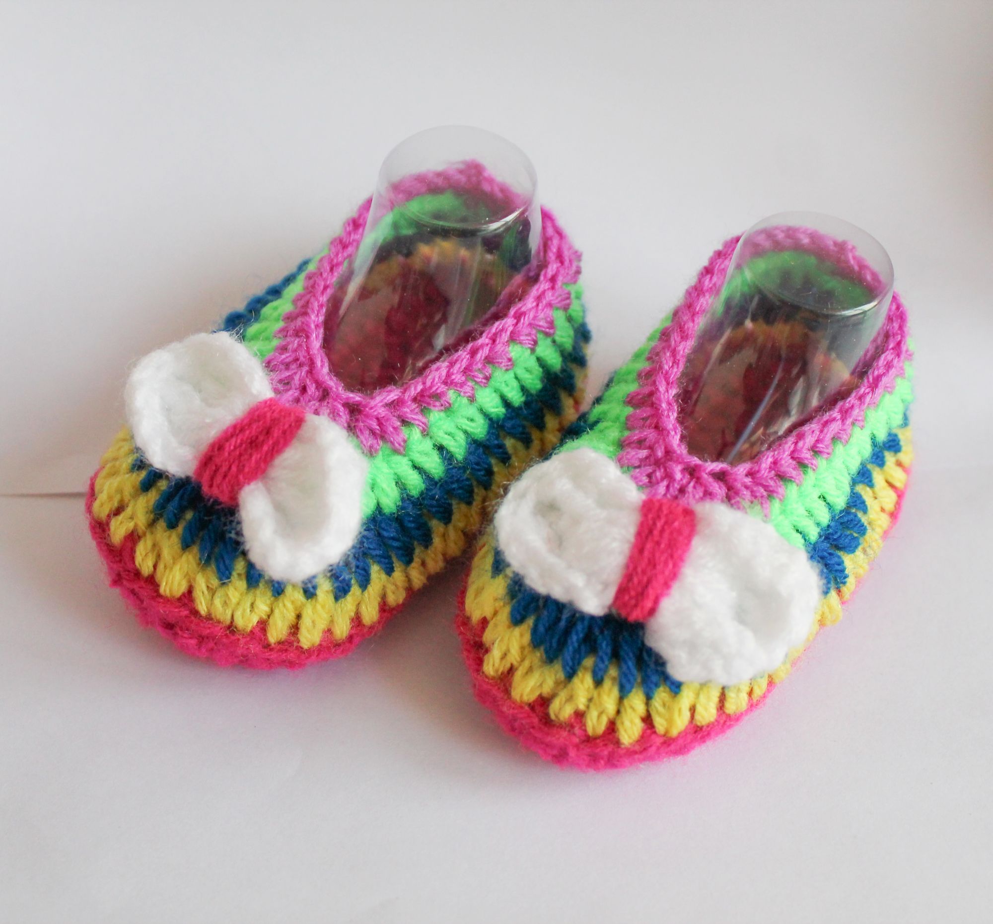 Woonie Multicolored Handmade Woolen Booties for Kids