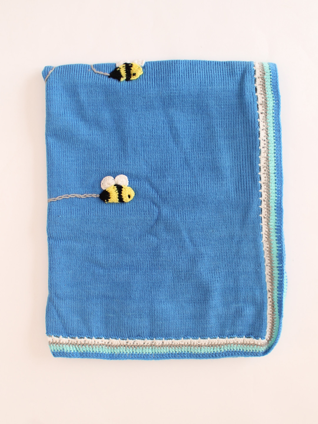 Woonie Bees Design Blanket - Blue