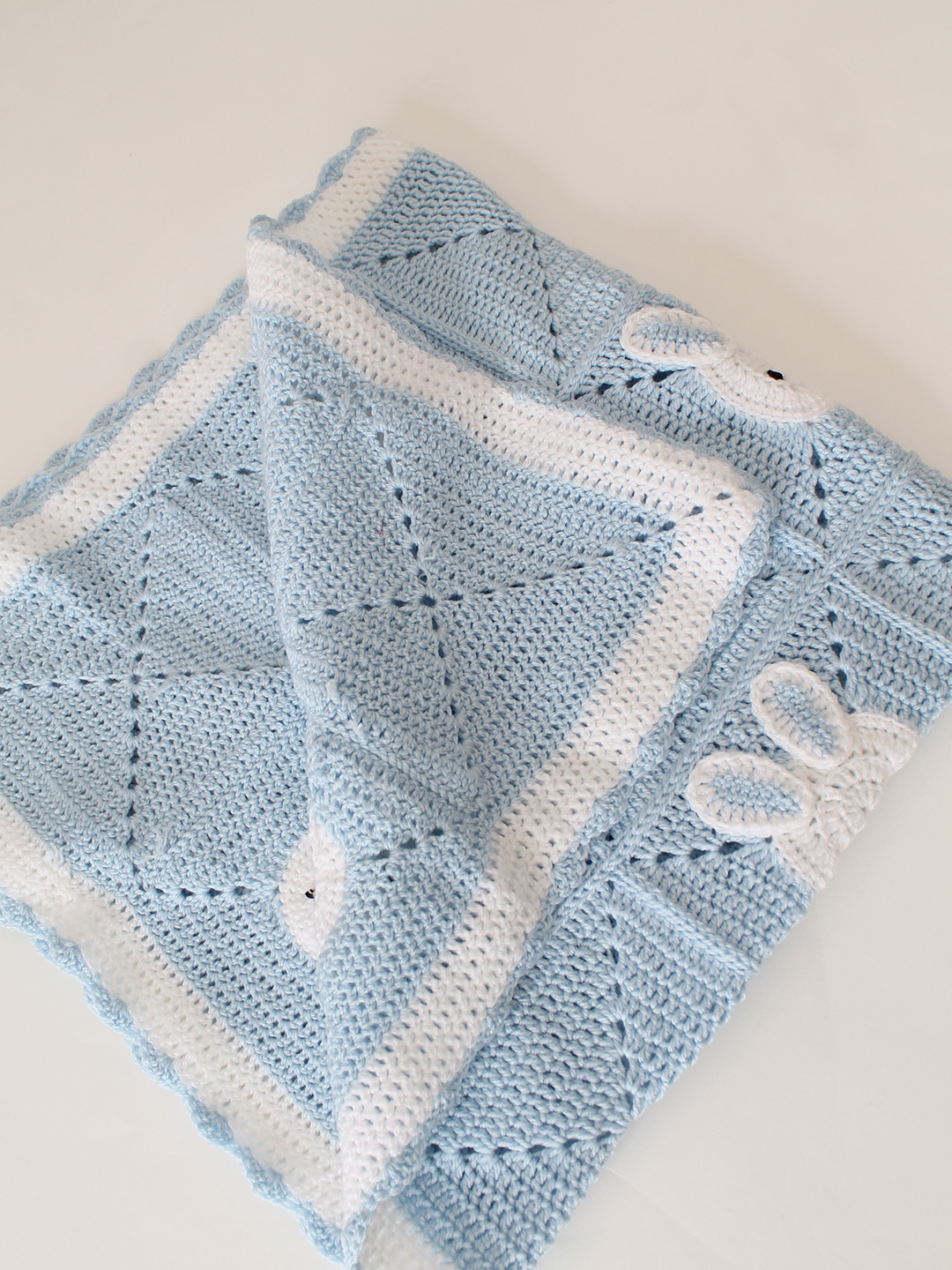 Woonie Handmade Bunny Crib Blanket - Blue