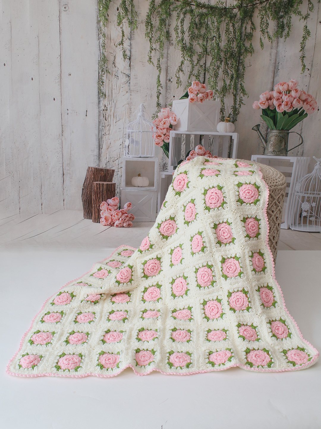 Crochet Handmade Woolen Pink Rose Blanket 40*40 inch with Sherpa Lining