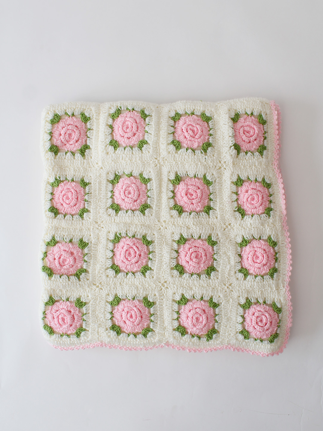 Crochet Handmade Woolen Pink Rose Blanket 40*40 inch with Sherpa Lining