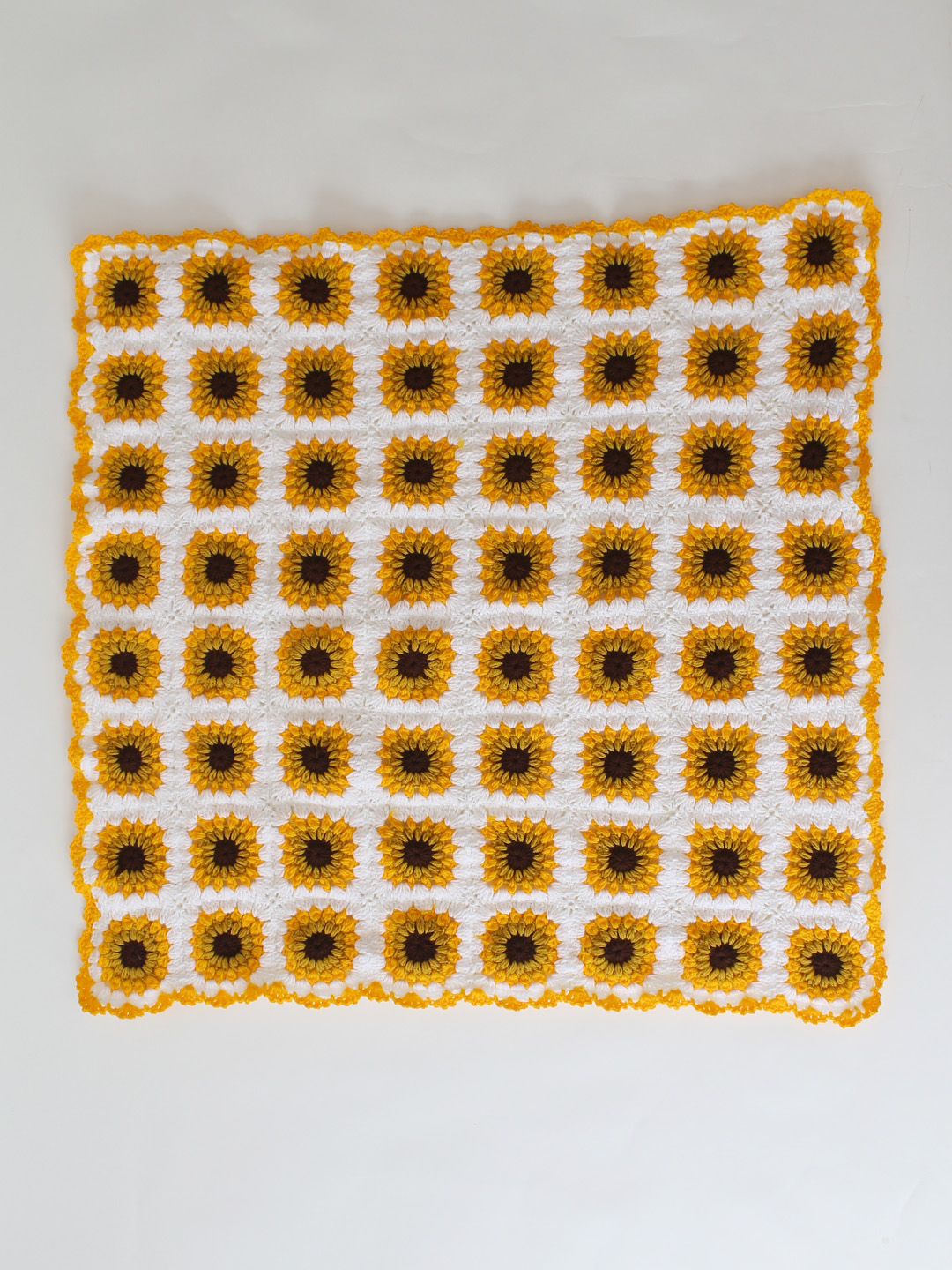 Crochet Handmade Woolen Sunflower Blanket 40*40 inch with Sherpa Lining