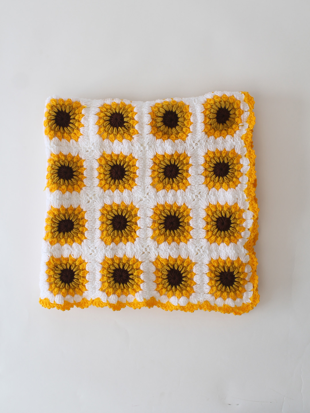 Crochet Handmade Woolen Sunflower Blanket 40*40 inch with Sherpa Lining