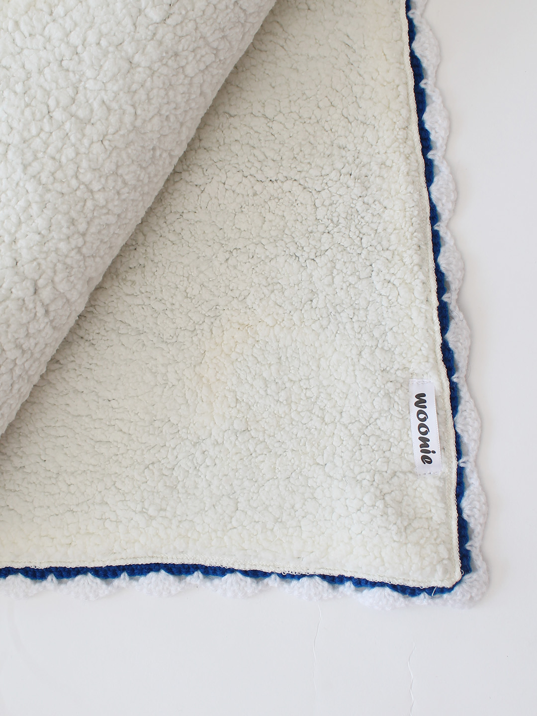 Woonie Handmade Crochet Blanket with Lining 40*40 inch