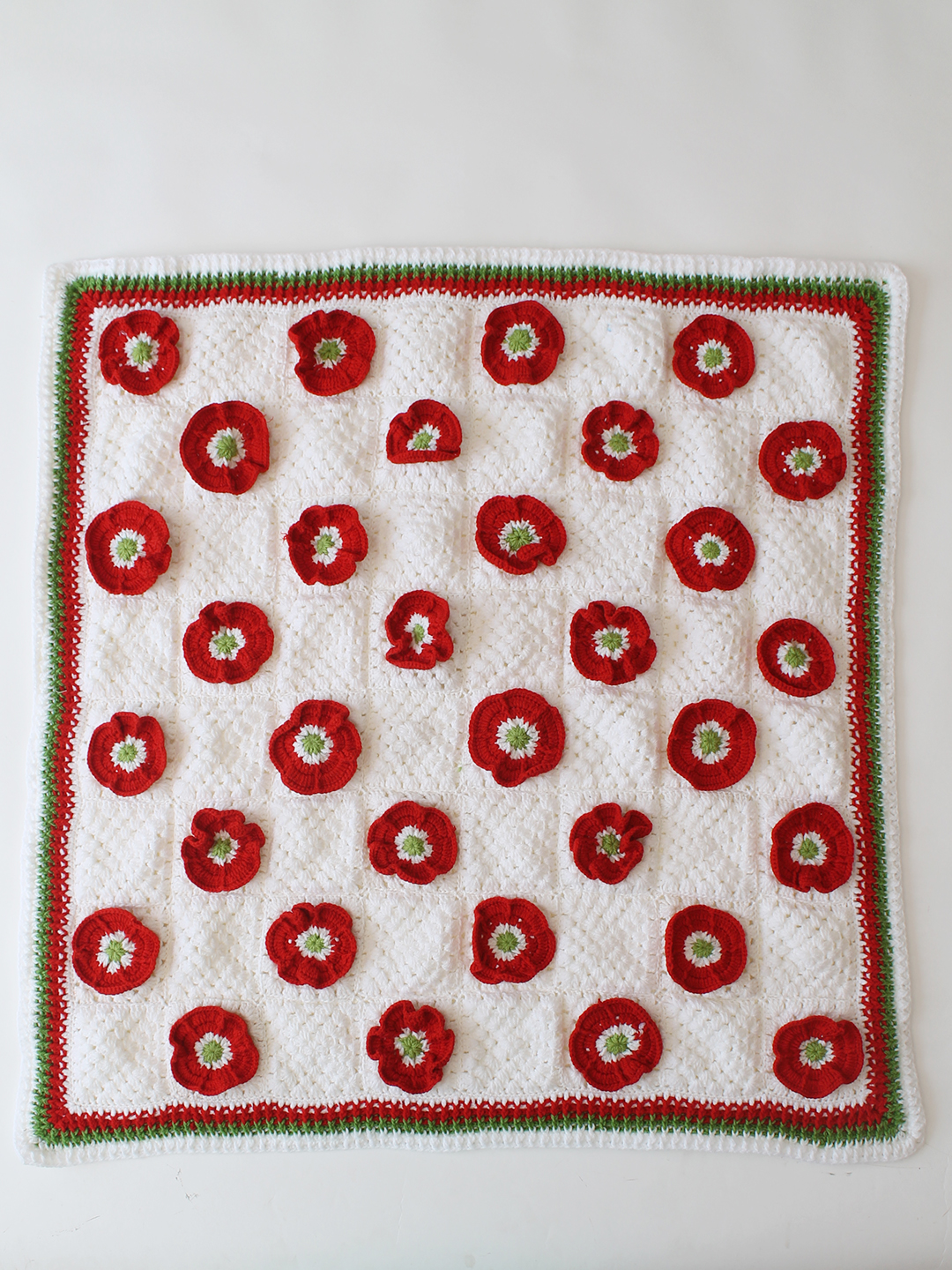 Woonie Handmade Floral Blanket 40*40 inch - Cream