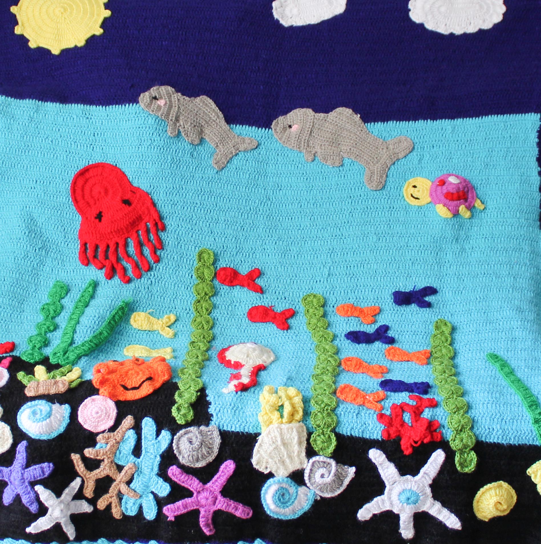 Woonie Handmade Aqualife Theme 40*40 inch Blanket - Blue