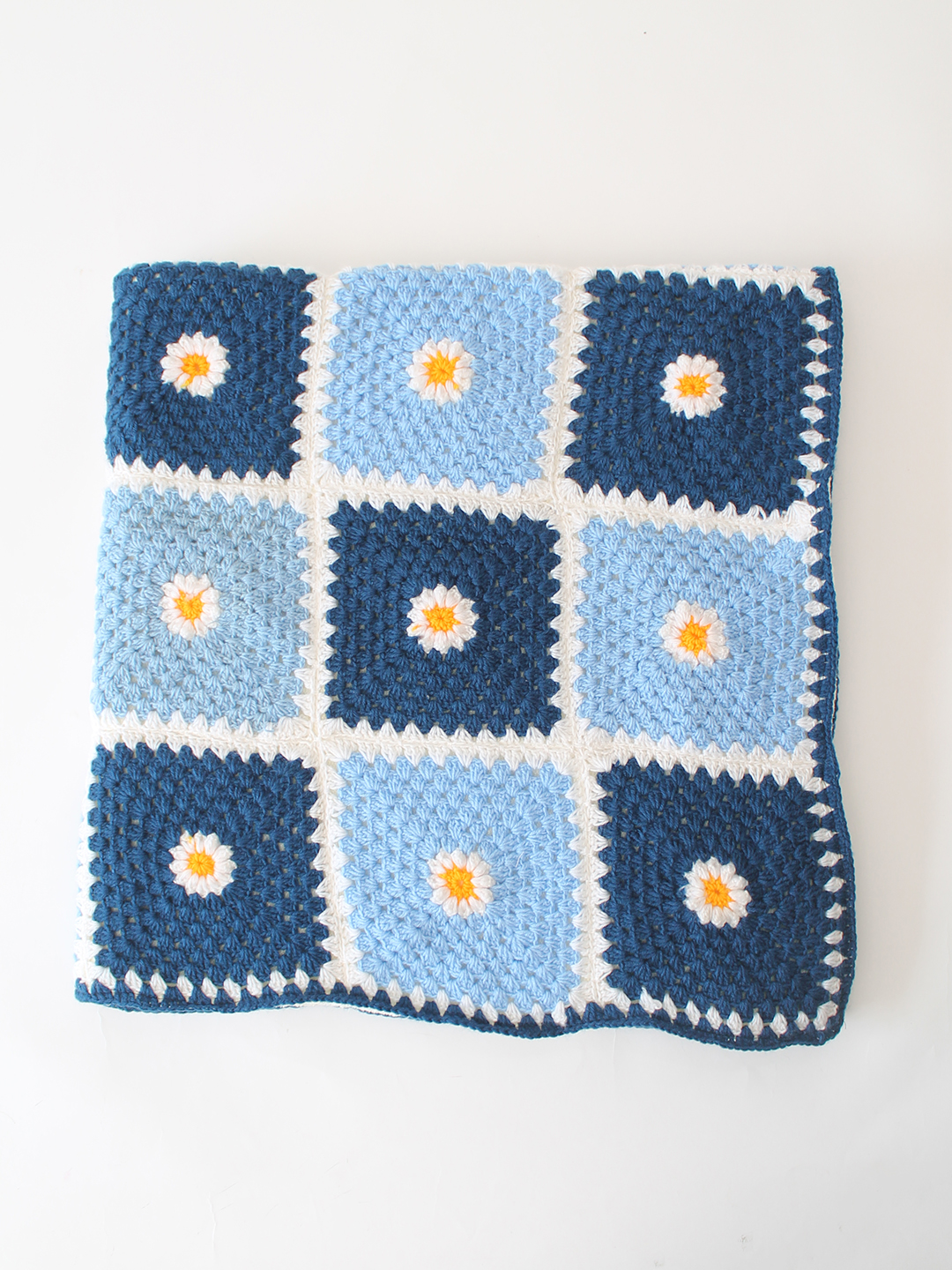 Woonie Handmade Floral Detailed Blanket with Sherpa Lining - Blue