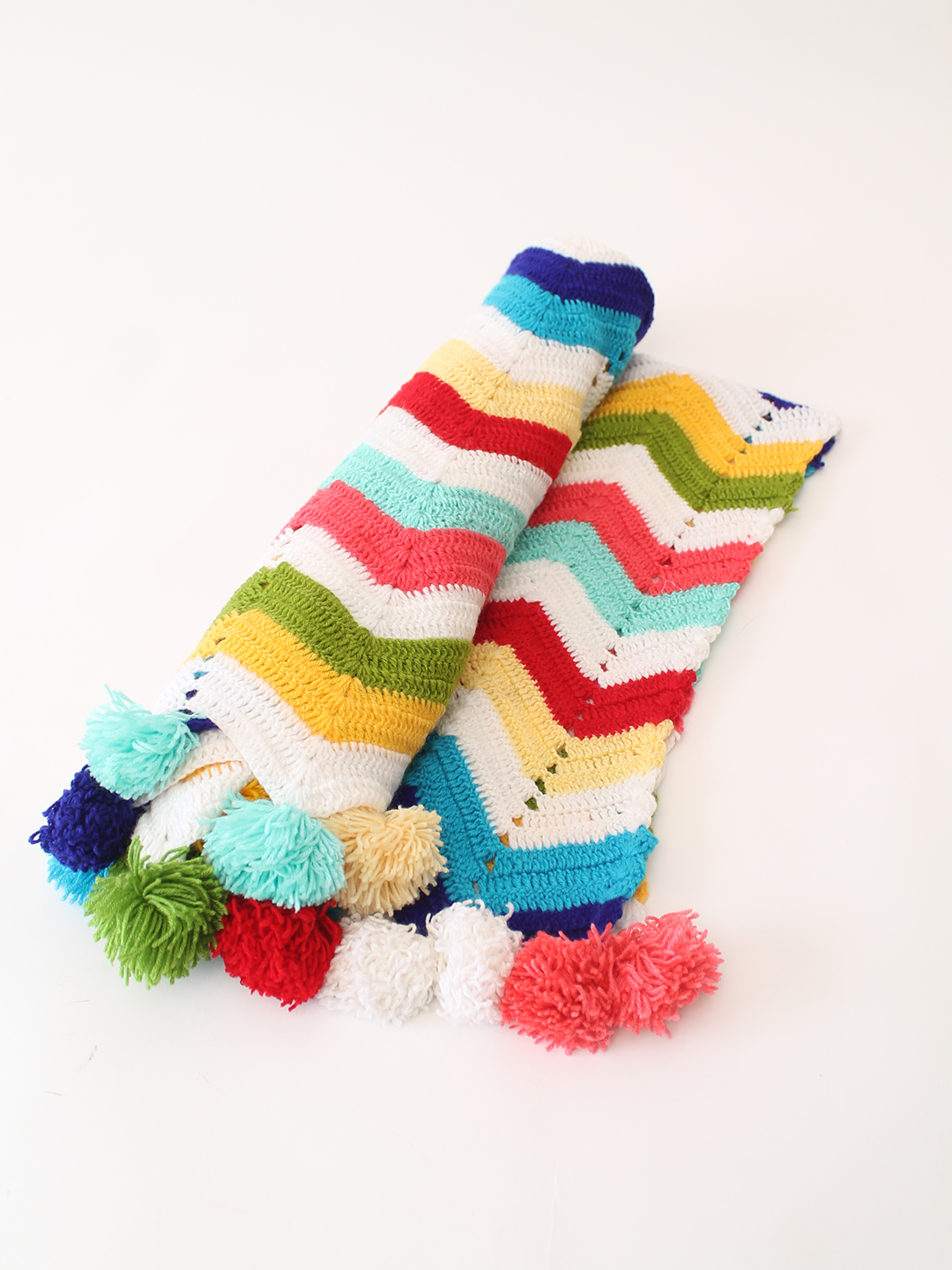 Woonie Handmade Chevron Patterned Blanket - Multi Color