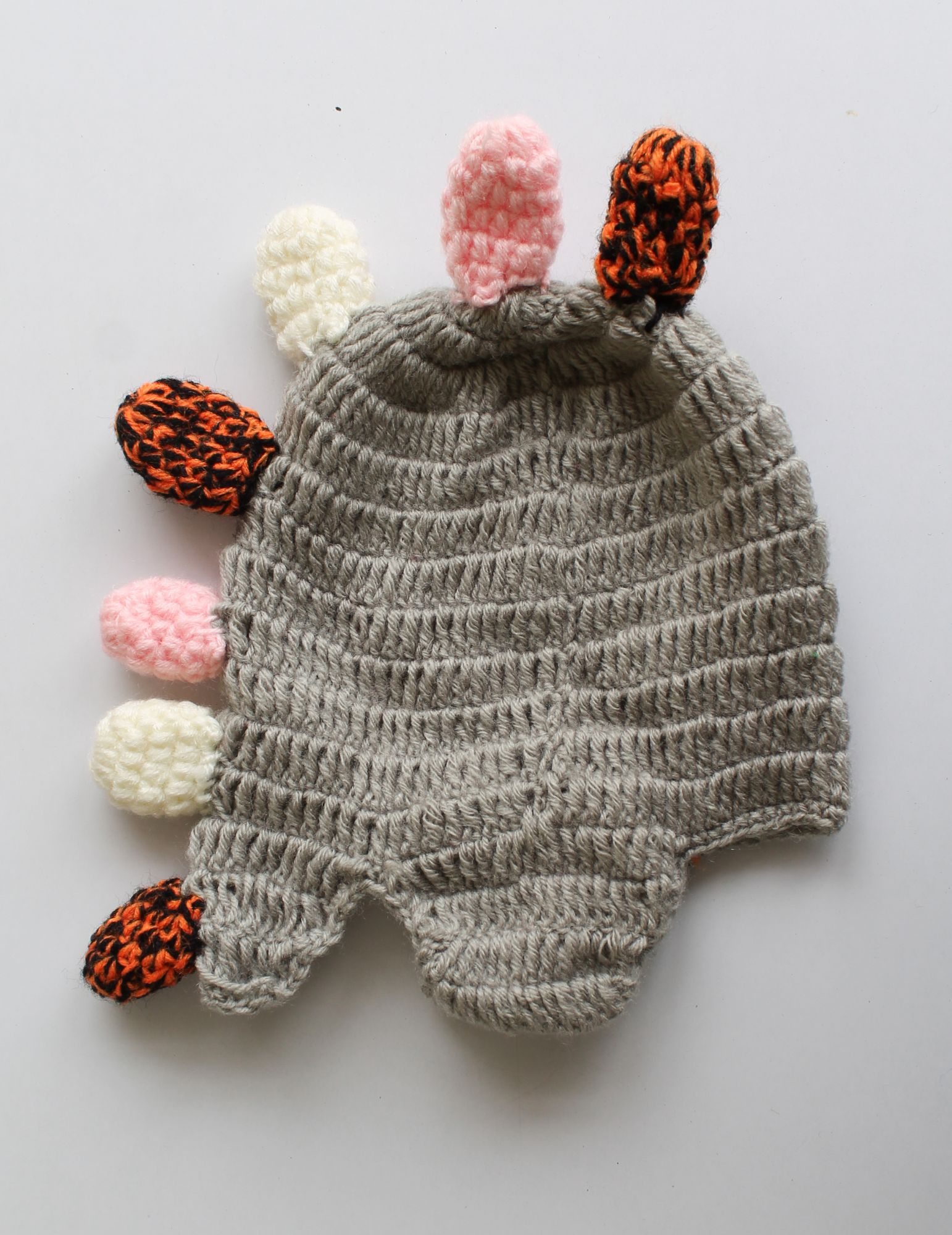 Woonie Handmade Flower Design Cap - Grey
