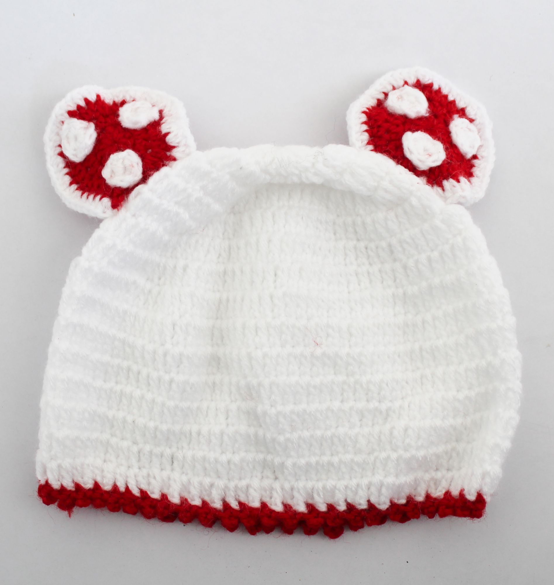Woonie Handmade Ear Applique Cap - White