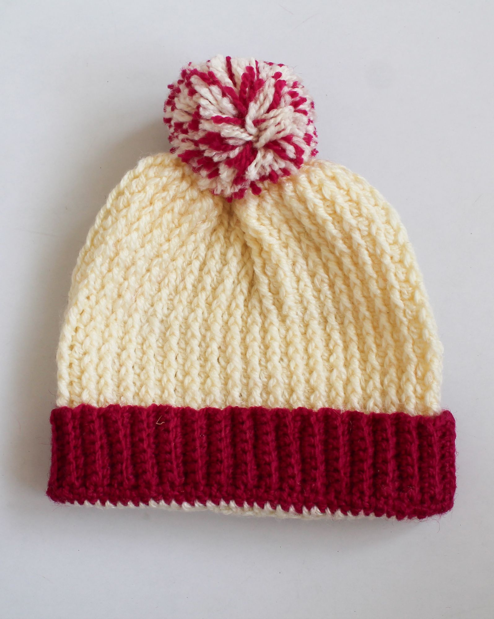 Woonie Handmade Pom Pom Detailing Cap - Cream