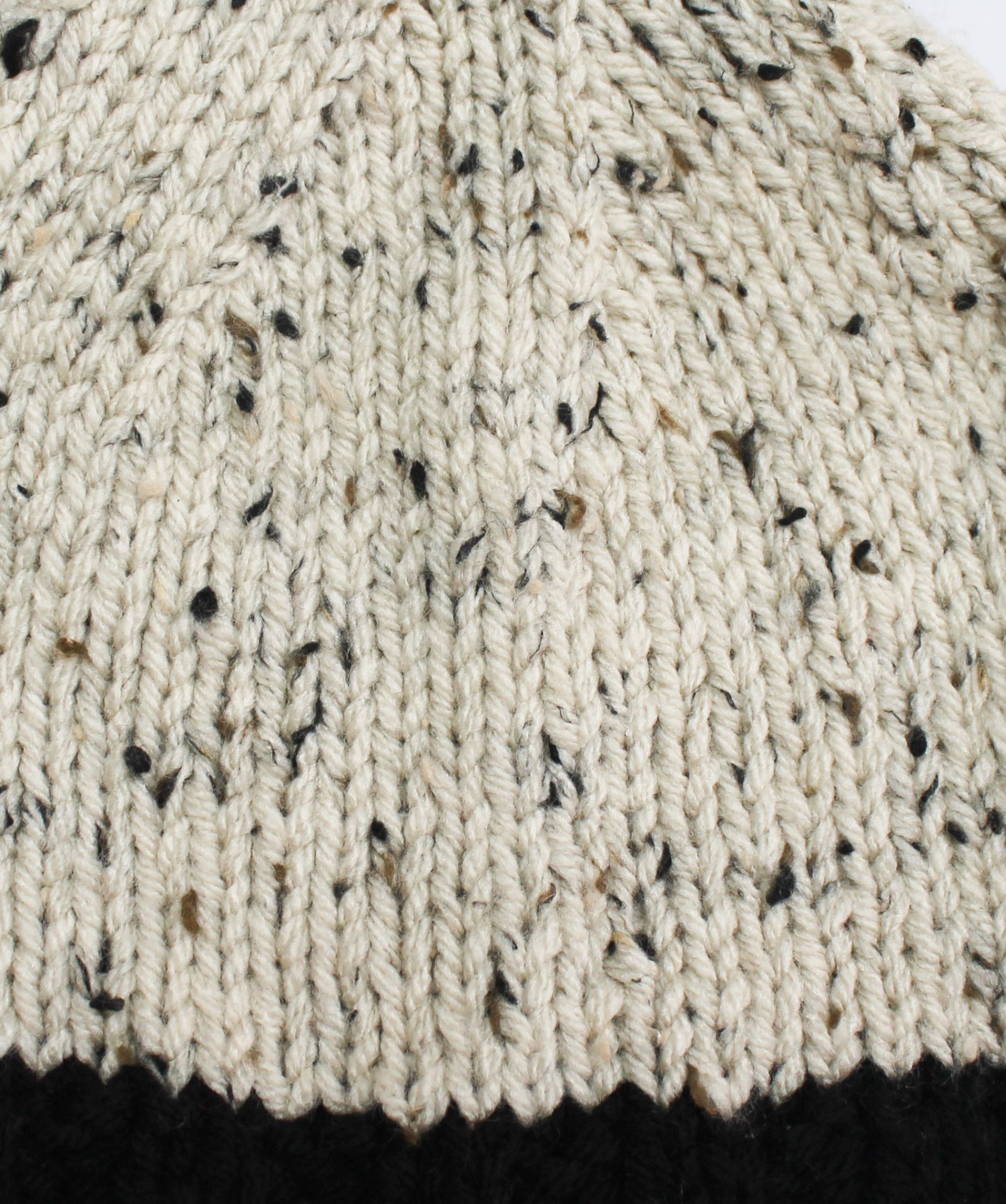 Woonie Pom Pom Detailing Handmade Cap - Cream