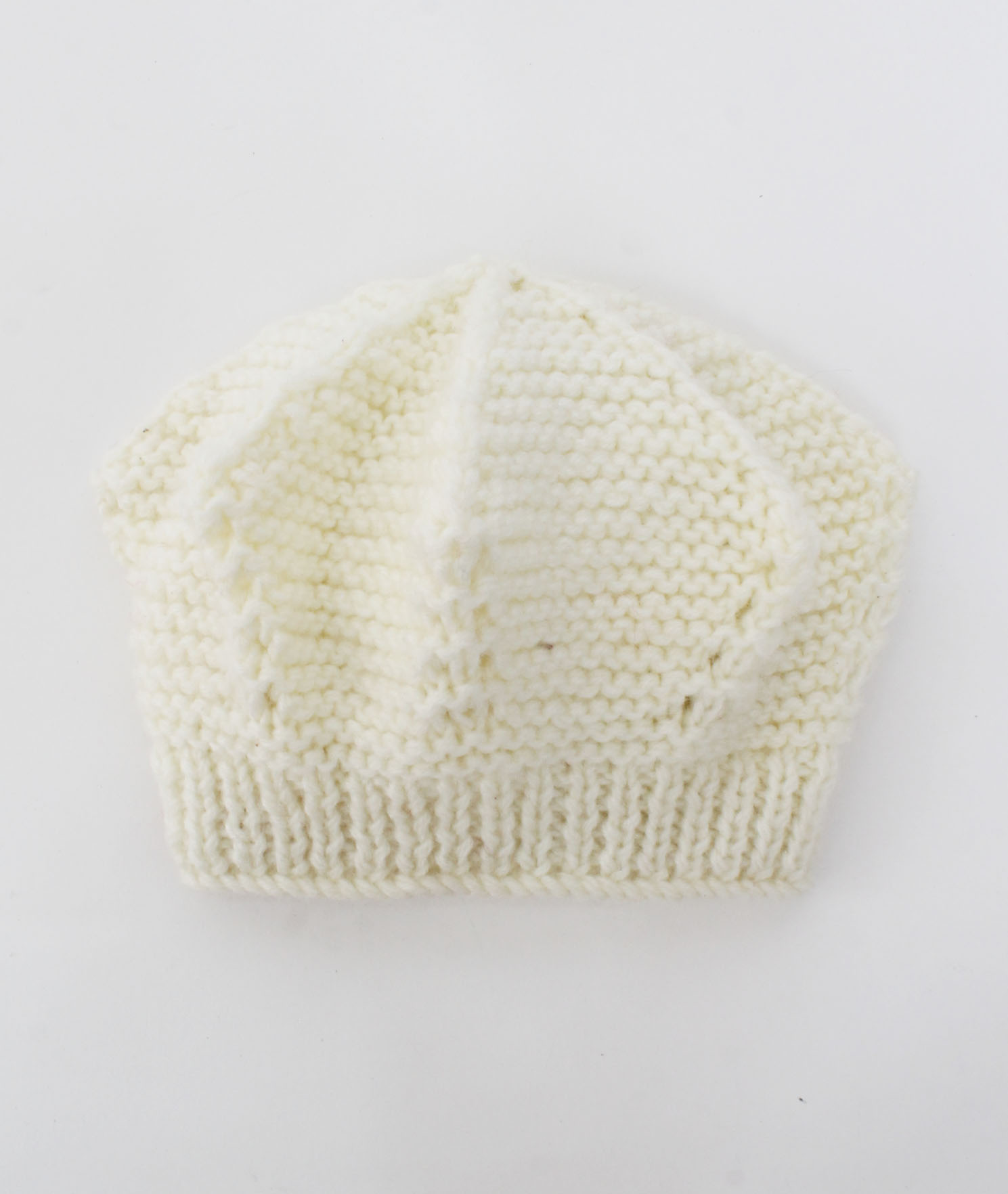 Handmade Knitted Bow Detailing Crown Style Cap-Cream